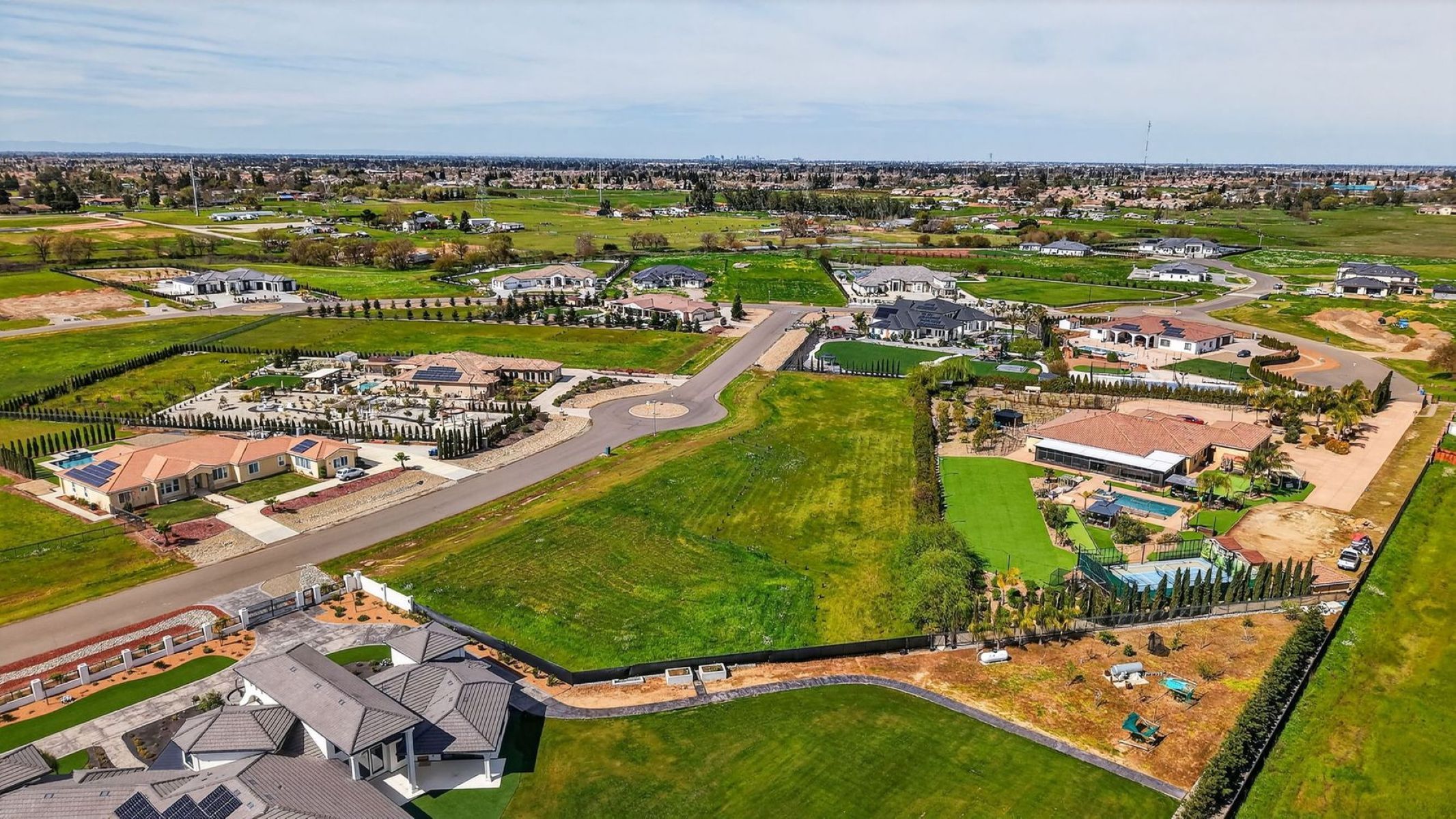  8721 Penta Way, Elk Grove, CA 95624 - 物件實景