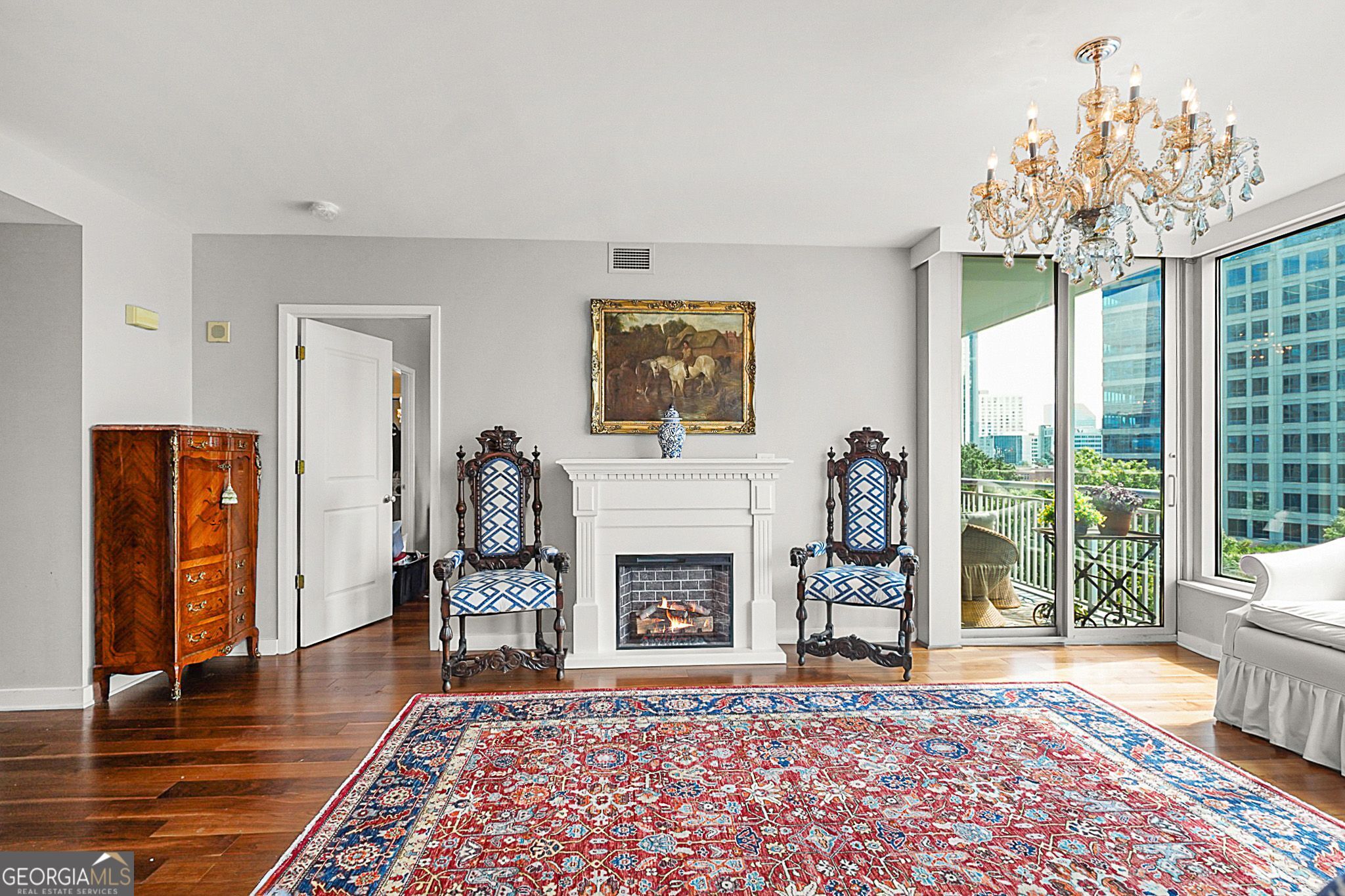 Atlanta, Georgia, 30326, United States, 2 Bedrooms Bedrooms, ,3 BathroomsBathrooms,Residential,For Sale,2001794