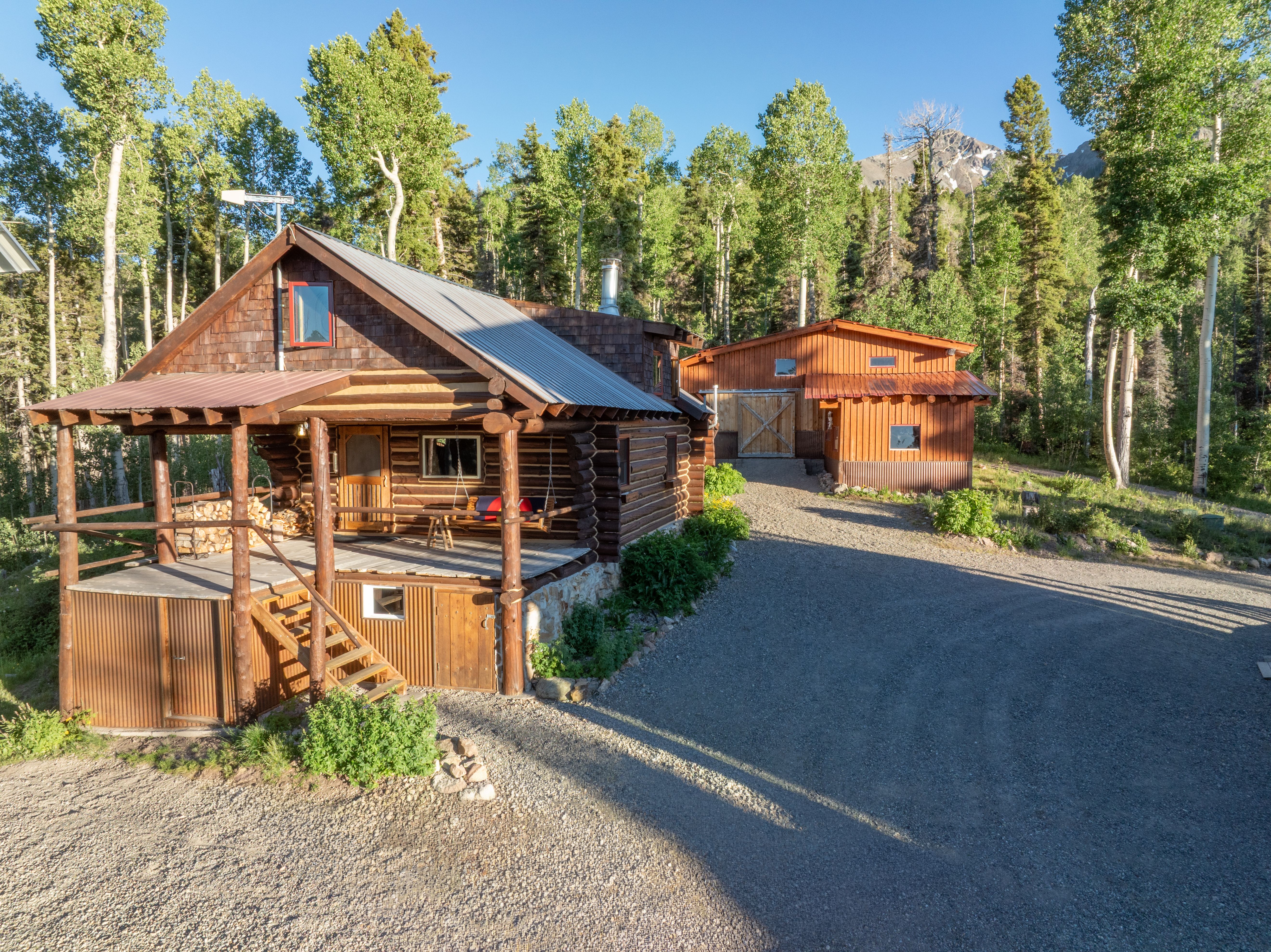  Off-Grid Mountain Retreat Bordering The National Forest - 物件實景