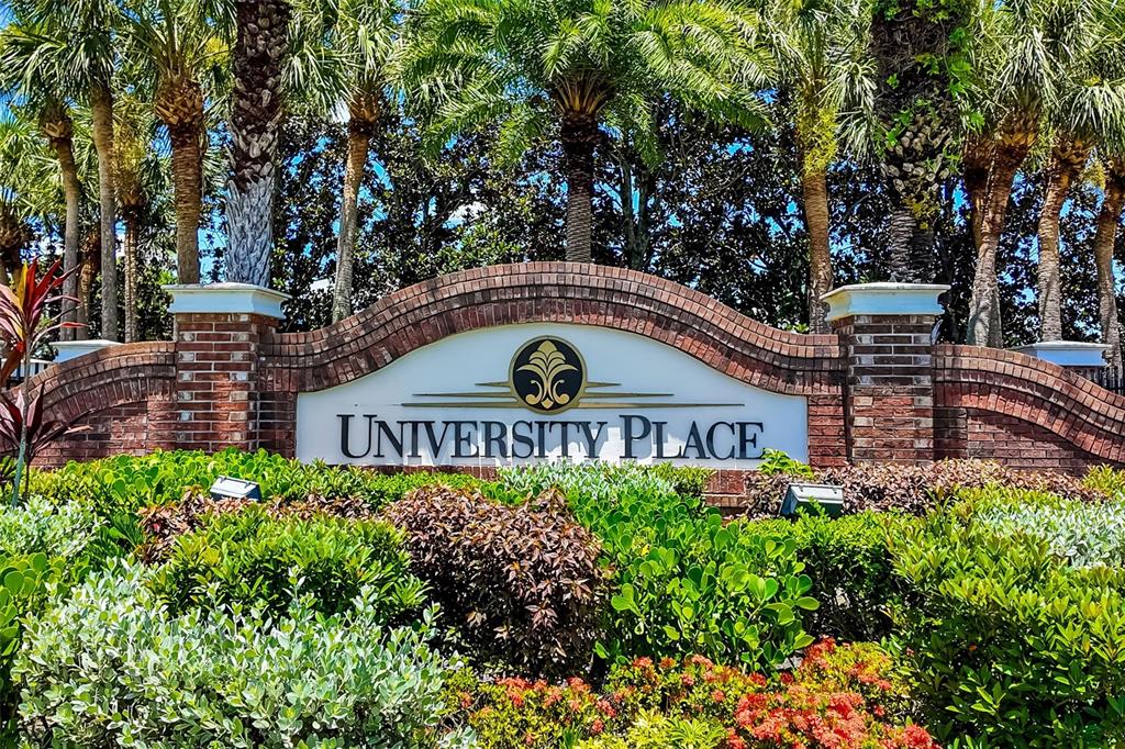 University Park, Florida, 34201, United States, 4 Bedrooms Bedrooms, ,4 BathroomsBathrooms,Residential,For Sale,1876189