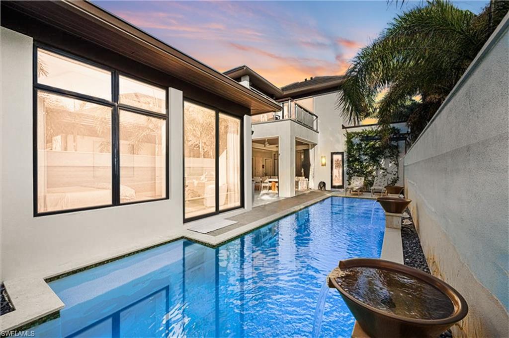 Naples, Florida, 34102, United States, 5 Bedrooms Bedrooms, ,6 BathroomsBathrooms,Residential,For Sale,1912441