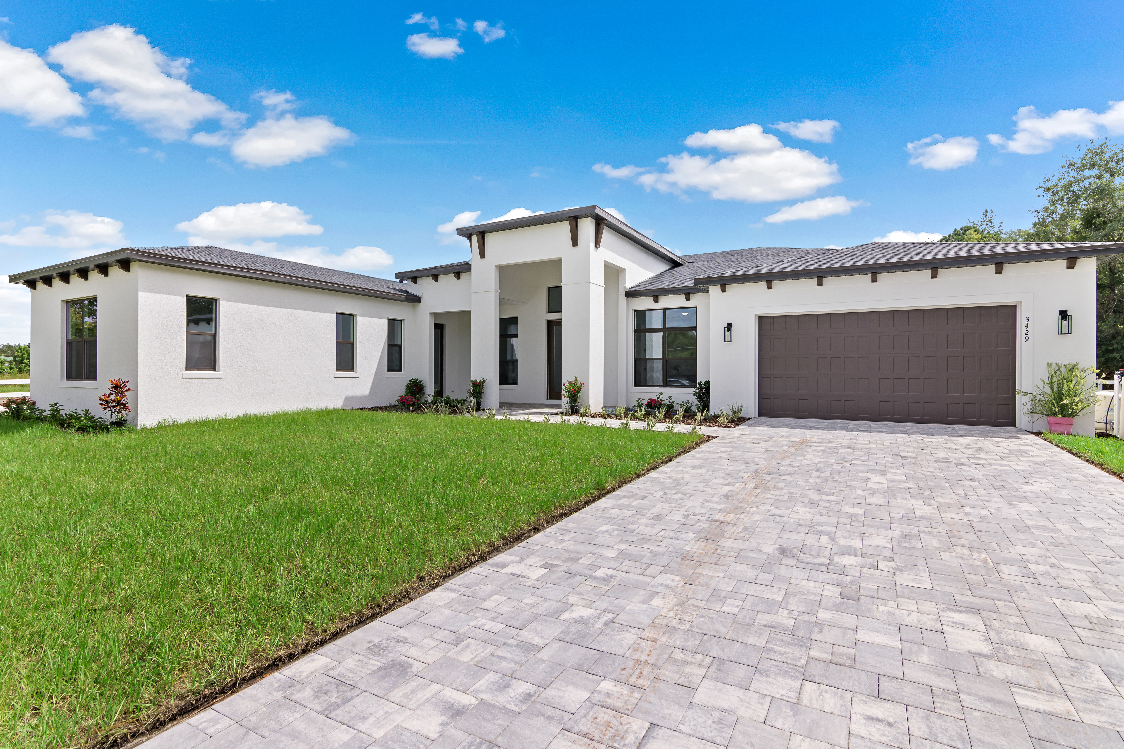 KISSIMMEE, Florida, 34744, United States, 5 Bedrooms Bedrooms, ,4 BathroomsBathrooms,Residential,For Sale,1978818