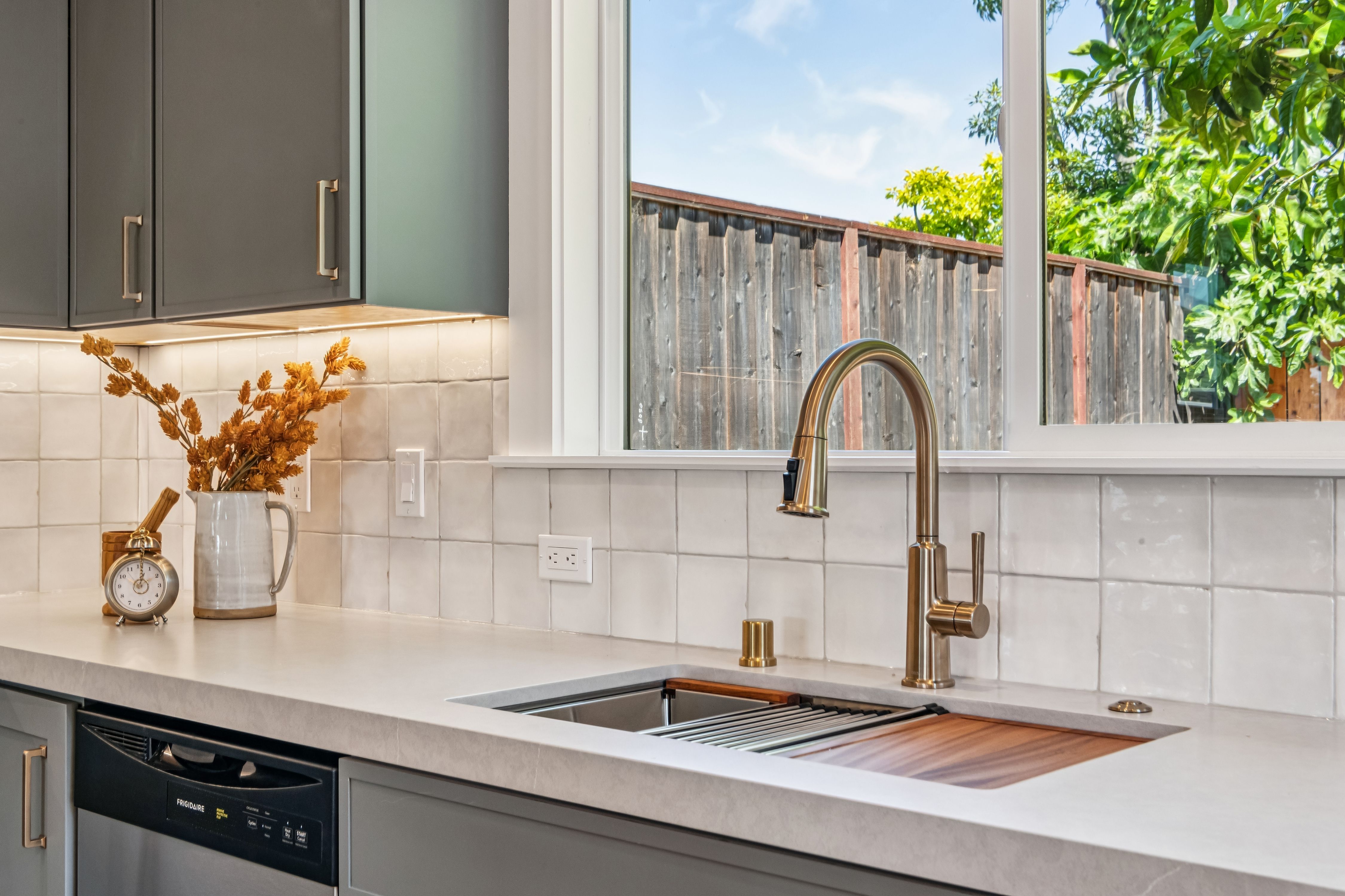  Exquisitely Renovated Craftsman in the Heart of Glenview - 物件實景