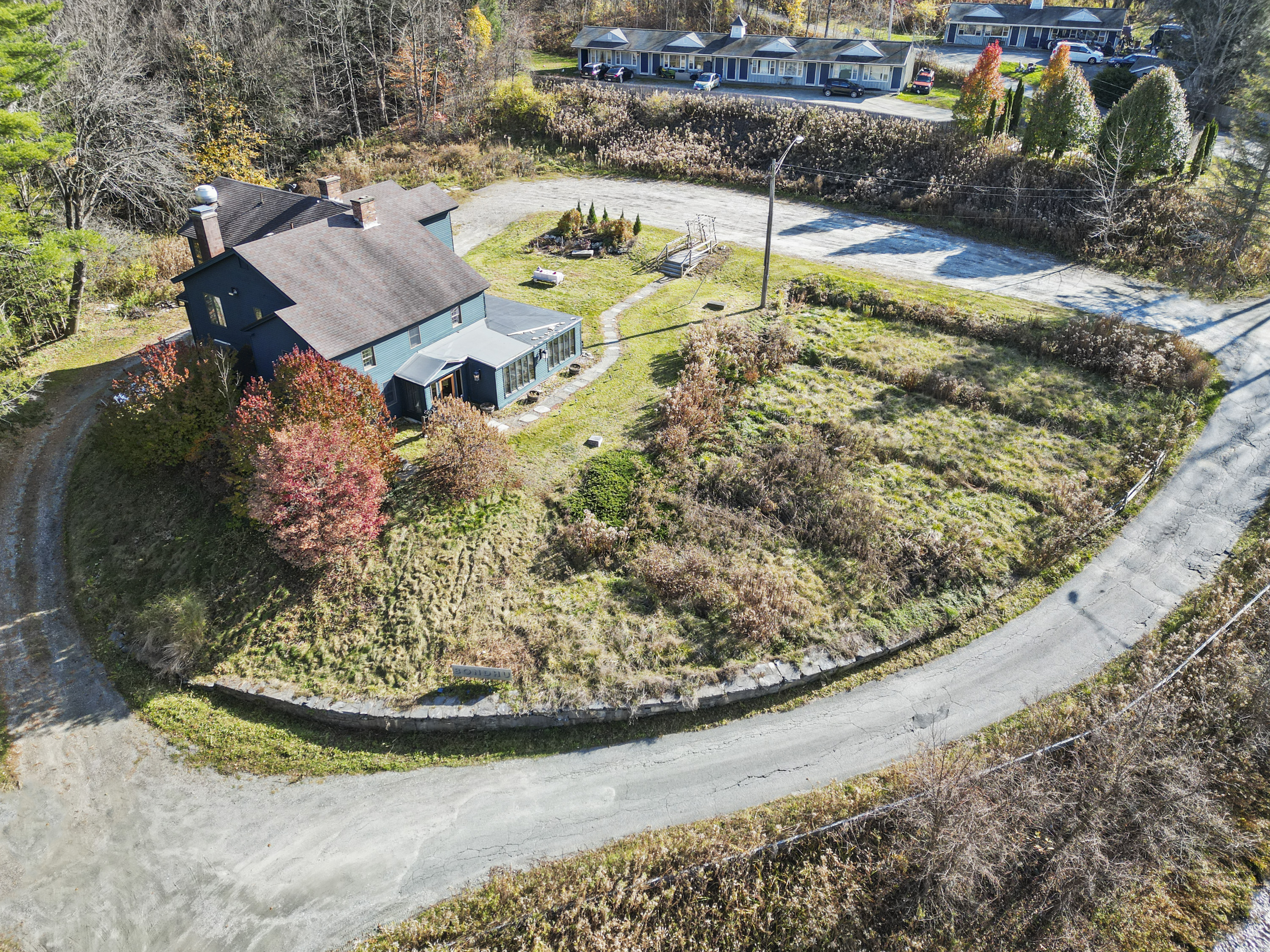  This Property Embodies the Berkshire Charm, History, and Natural Beauty - 物件實景