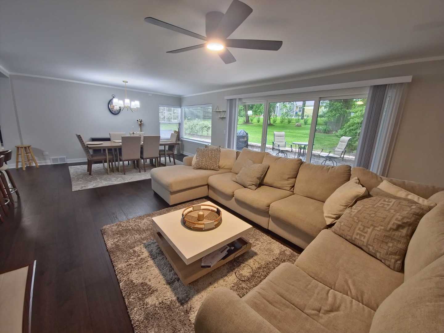 Inverness, Illinois, 60067, United States, 4 Bedrooms Bedrooms, ,2 BathroomsBathrooms,Residential,For Sale,1930248