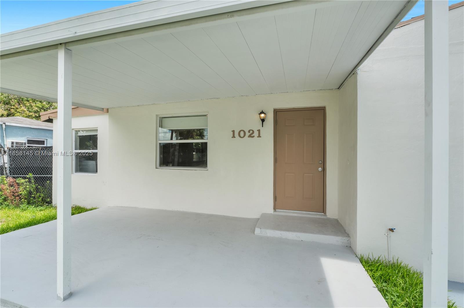 Miami, Florida, 33125, United States, 3 Bedrooms Bedrooms, ,1 BathroomBathrooms,Residential,For Sale,1918175