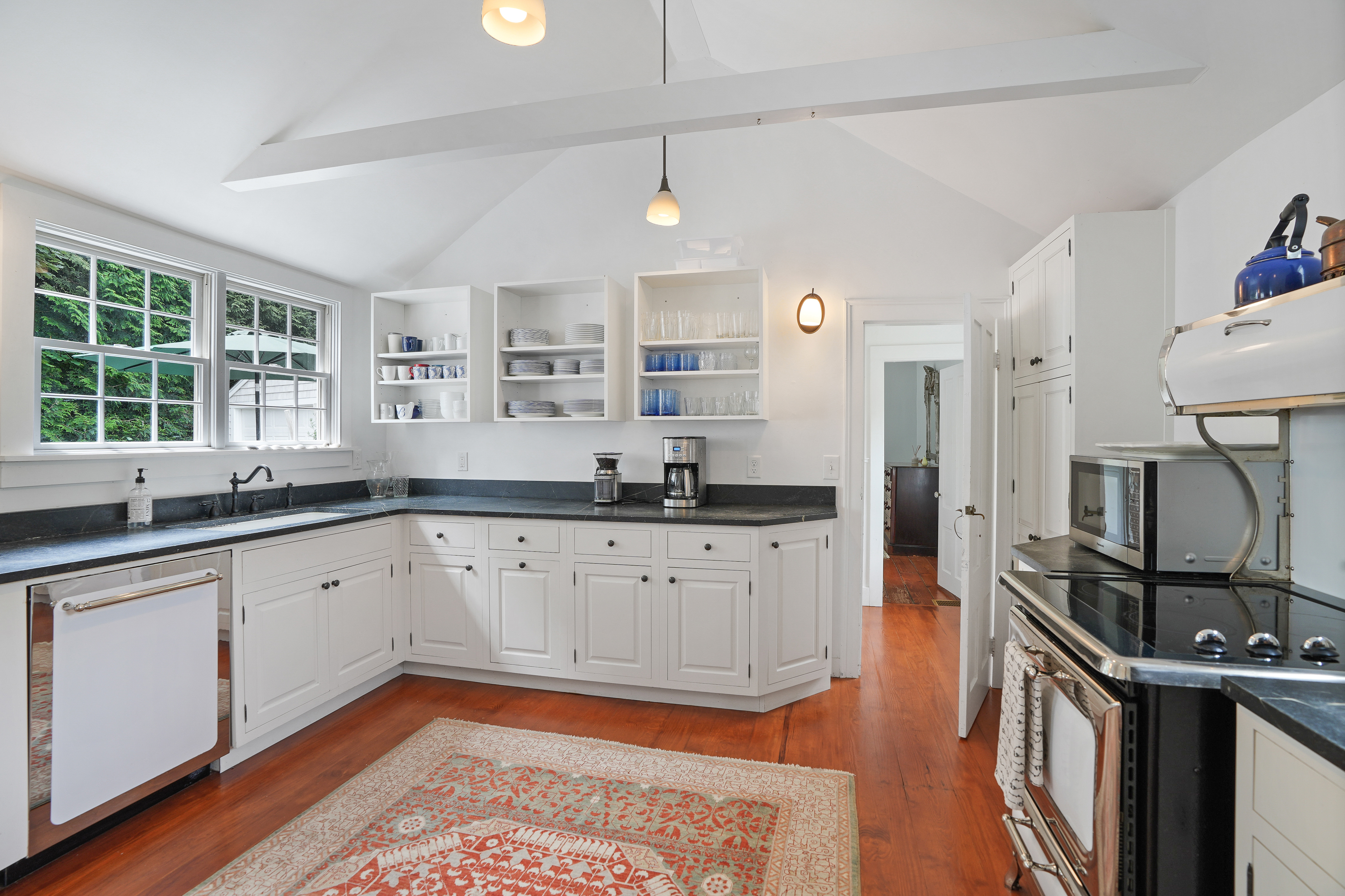  Historic Elegance Meets Modern Luxury in Vineyard Haven - 物件實景