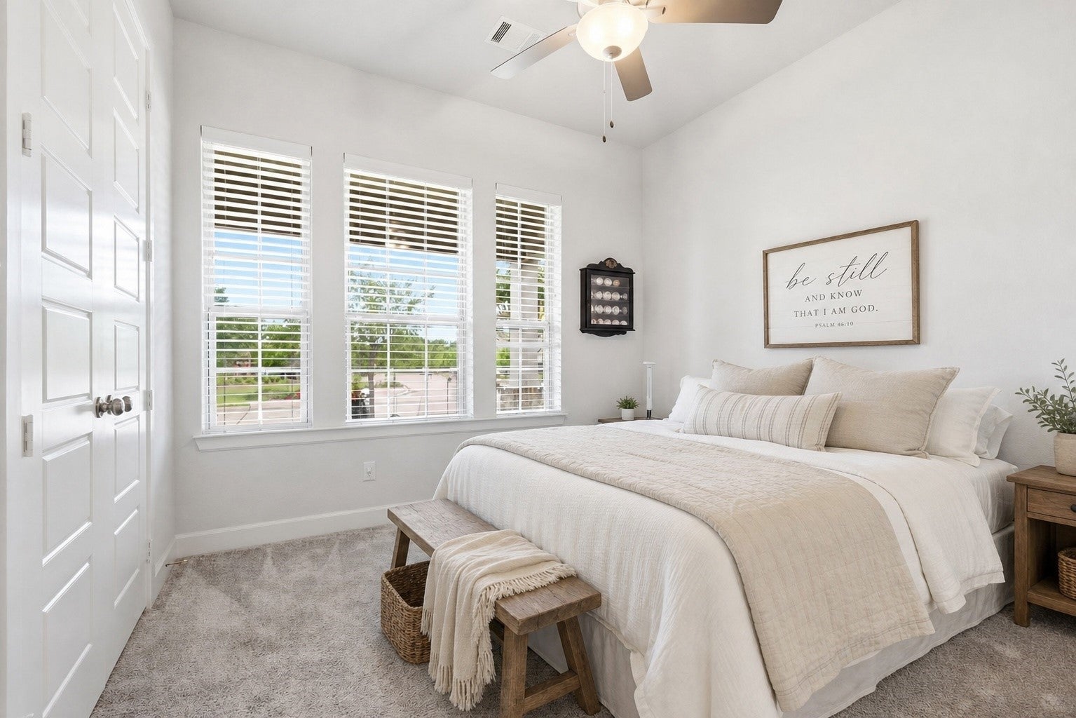 Arlington, Texas, 76005, United States, 2 Bedrooms Bedrooms, ,2 BathroomsBathrooms,Residential,For Sale,2037272