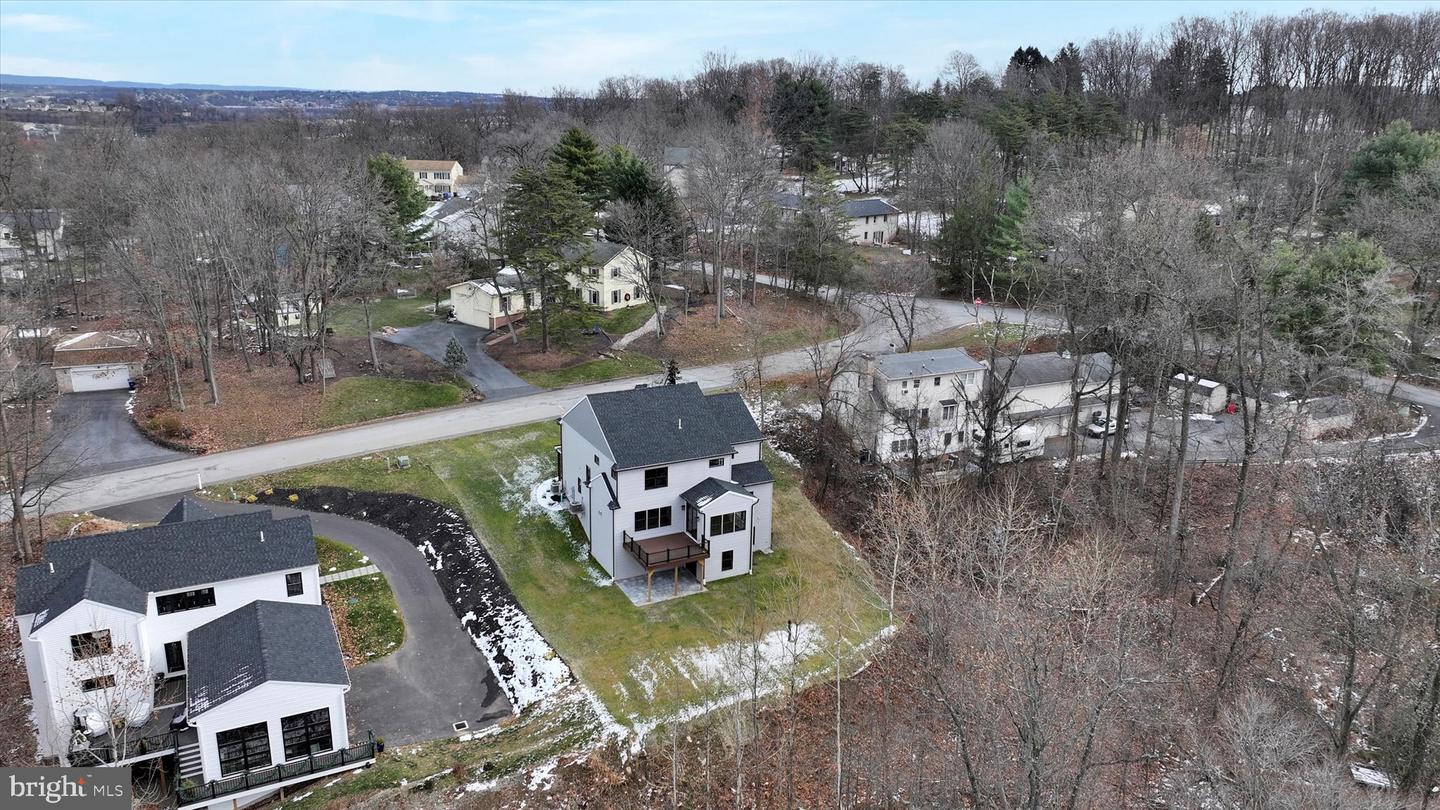 NEW CUMBERLAND, Pennsylvania, 17070, United States, 4 Bedrooms Bedrooms, ,4 BathroomsBathrooms,Residential,For Sale,2005411