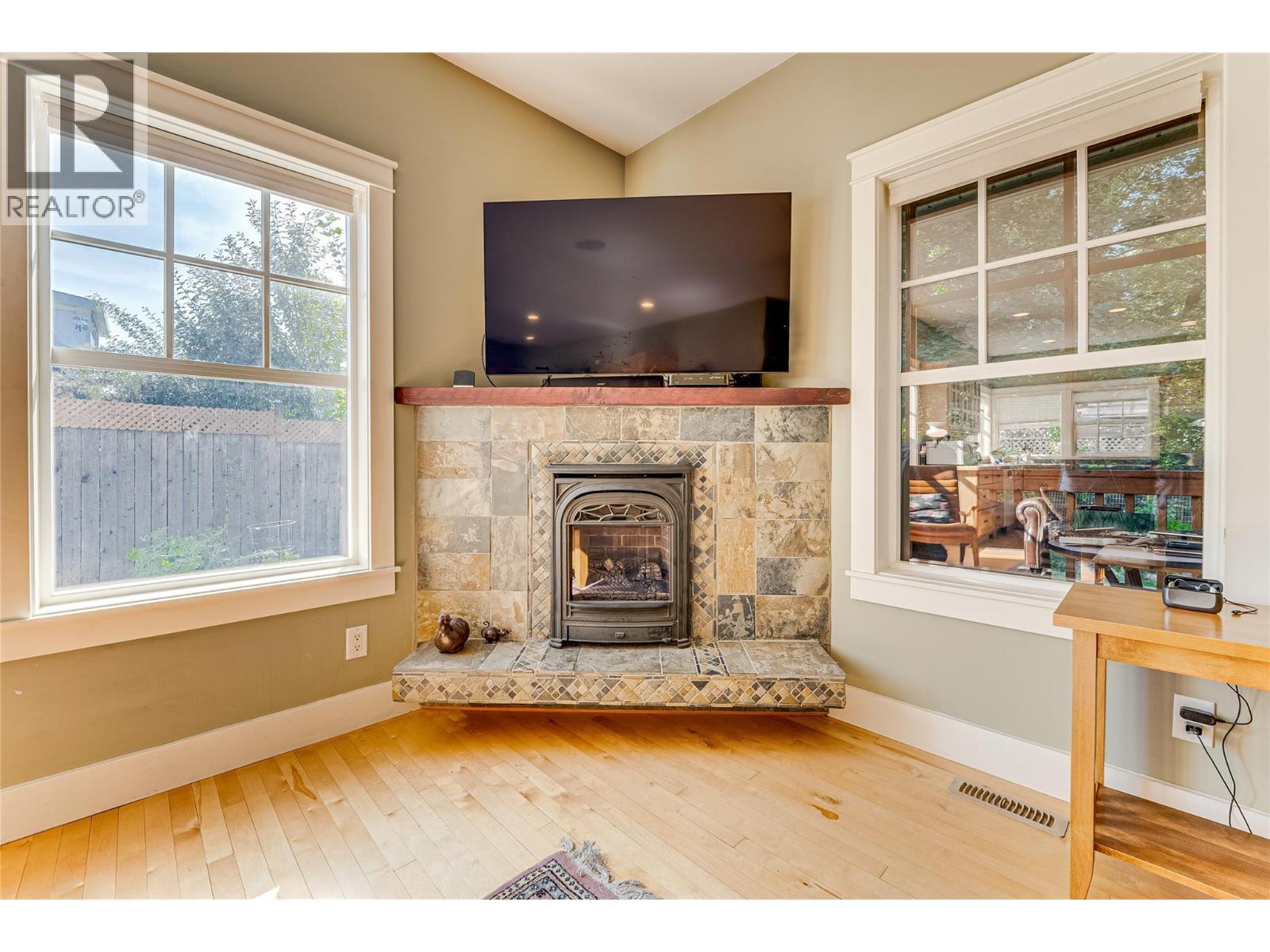 VERNON, British Columbia, V1T 2P9, CA, 5 Bedrooms Bedrooms, ,4 BathroomsBathrooms,Residential,For Sale,1948621