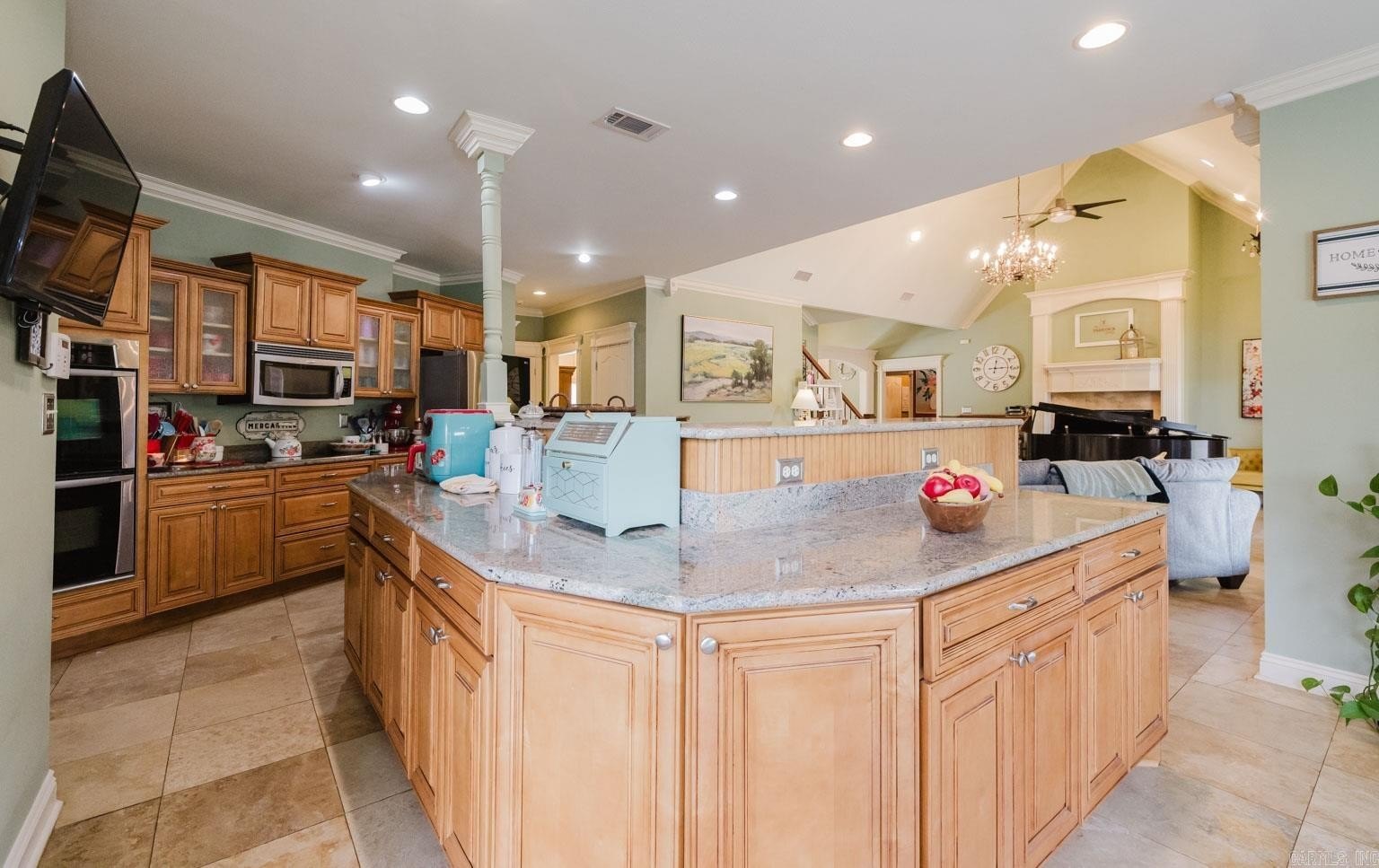 Benton, Arkansas, 72019, United States, 4 Bedrooms Bedrooms, ,4 BathroomsBathrooms,Residential,For Sale,1976443