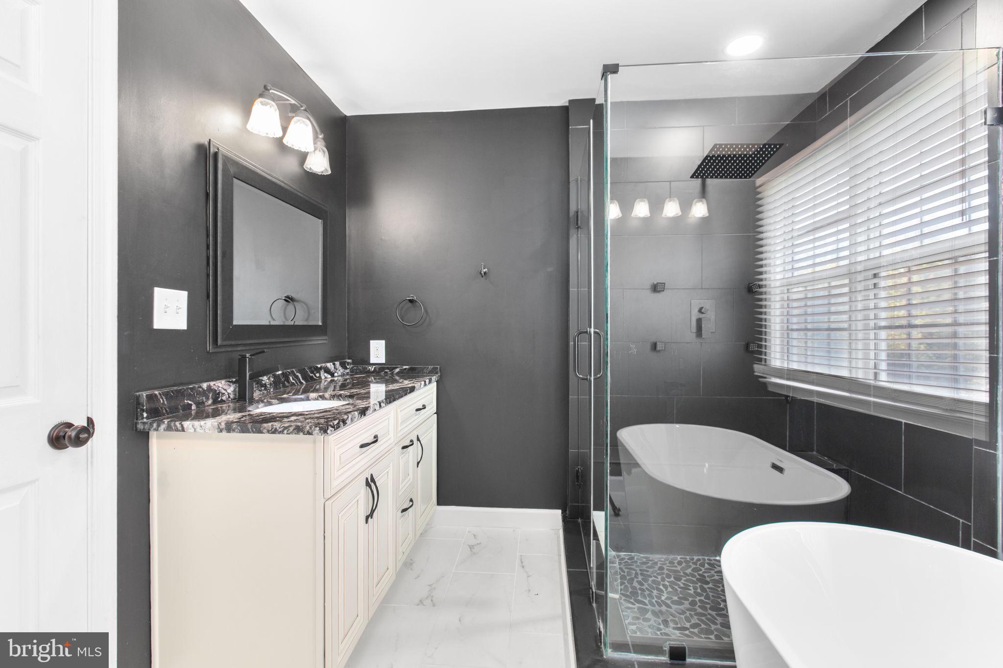 Fredericksburg, Virginia, 22406, United States, 4 Bedrooms Bedrooms, ,4 BathroomsBathrooms,Residential,For Sale,1976567