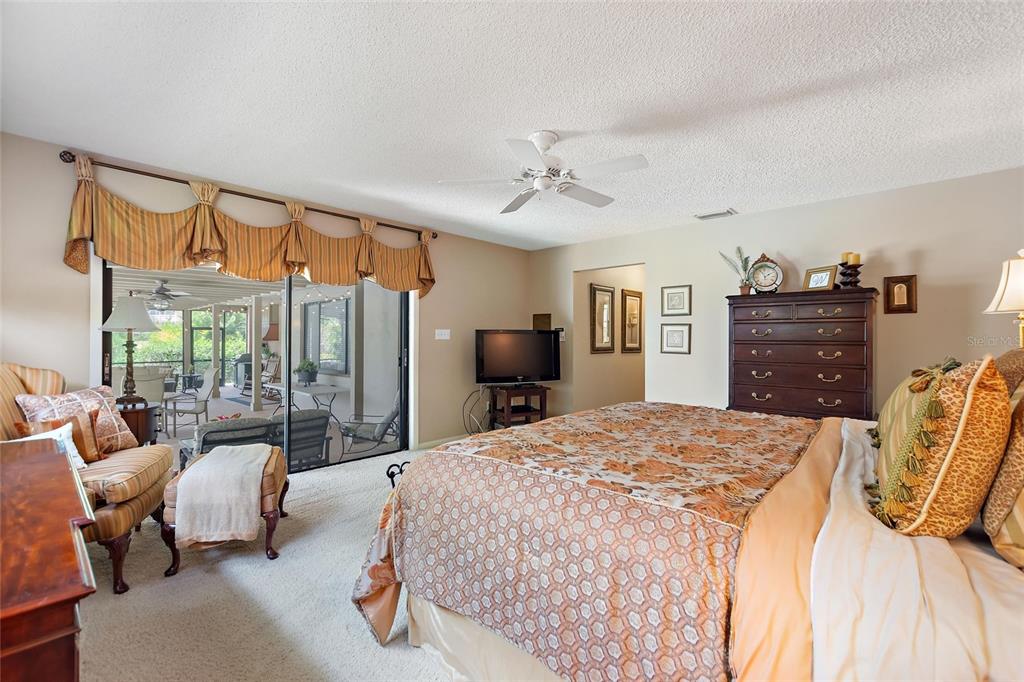 Winter Haven, Florida, 33881, United States, 4 Bedrooms Bedrooms, ,3 BathroomsBathrooms,Residential,For Sale,1911221