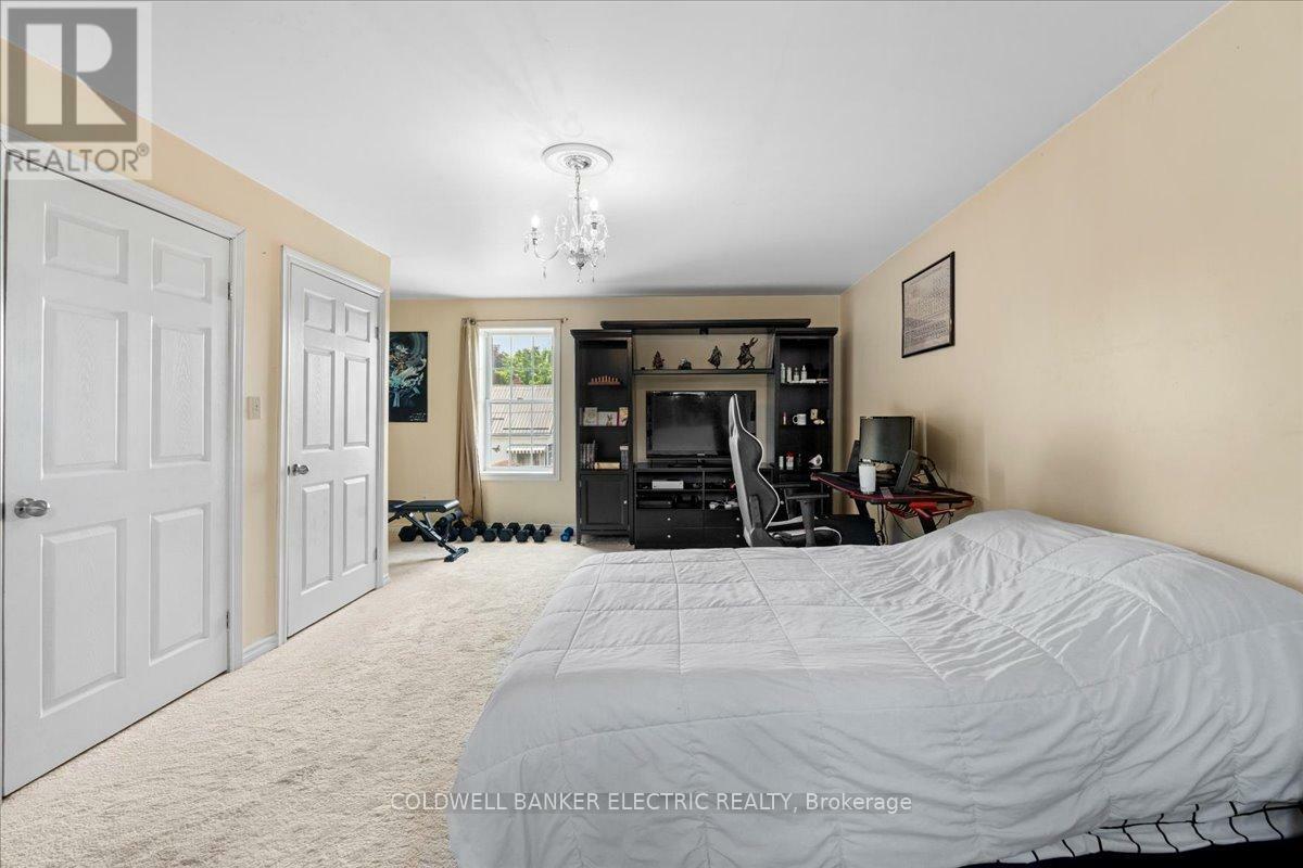 TRENT HILLS (CAMPBELLFORD), Ontario, K0L 1L0, CA, 3 Bedrooms Bedrooms, ,1 BathroomBathrooms,Residential,For Sale,1883318
