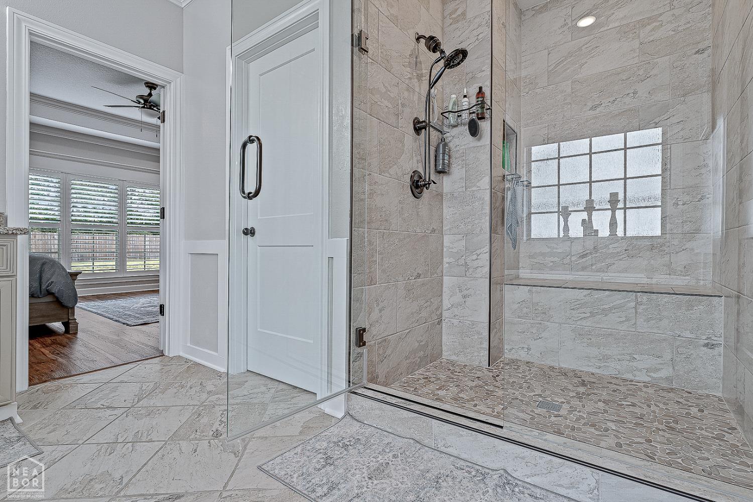 Jonesboro, Arkansas, 72404, United States, ,4 BathroomsBathrooms,Residential,For Sale,1981913