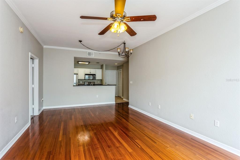 Tampa, Florida, 33602, United States, 2 Bedrooms Bedrooms, ,2 BathroomsBathrooms,Residential,For Sale,1901448