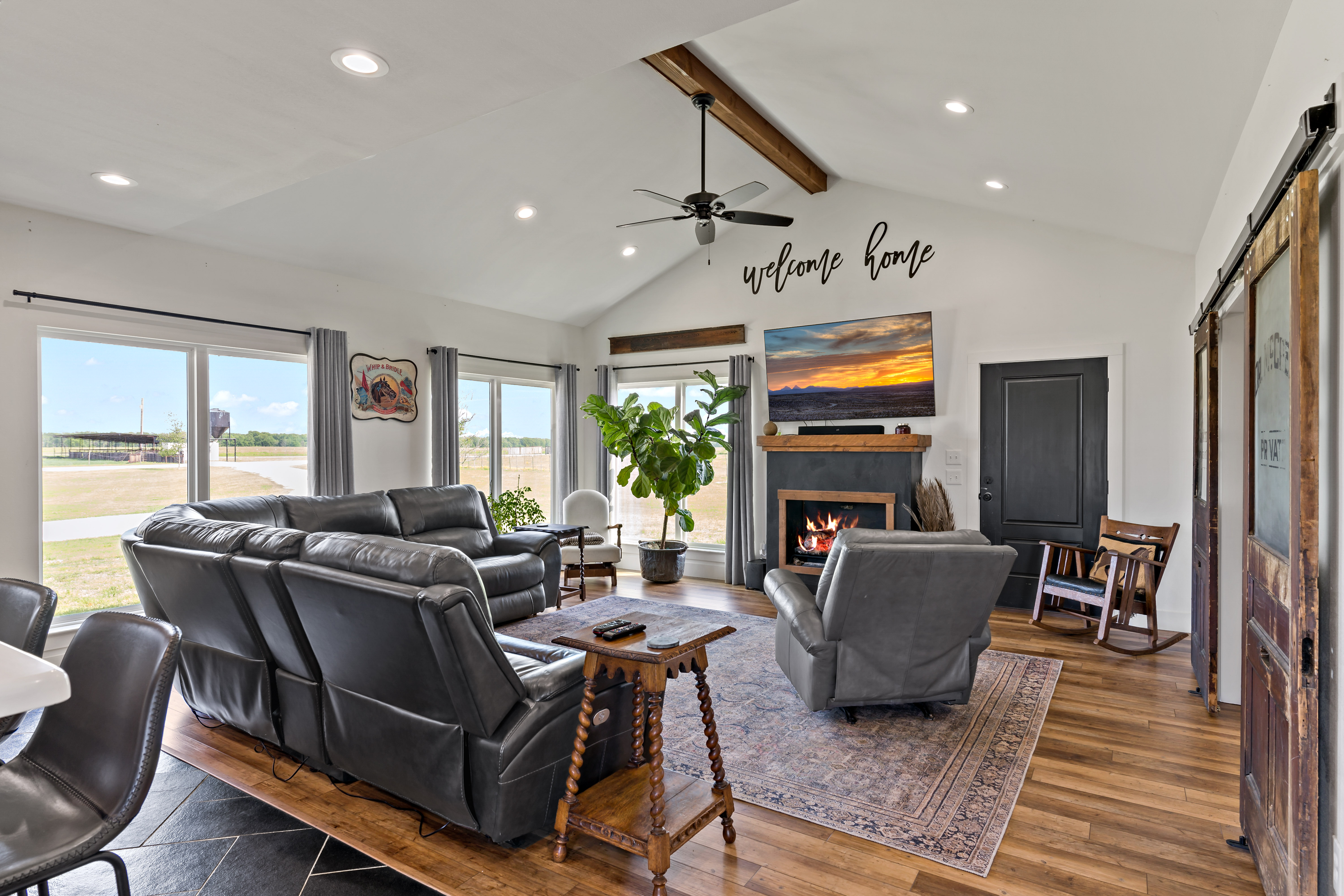 Paris, Texas, 75462, United States, 3 Bedrooms Bedrooms, ,2 BathroomsBathrooms,Residential,For Sale,1983529