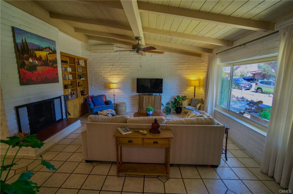 Fallbrook, California, 92028, United States, 2 Bedrooms Bedrooms, ,2 BathroomsBathrooms,Residential,For Sale,1978421