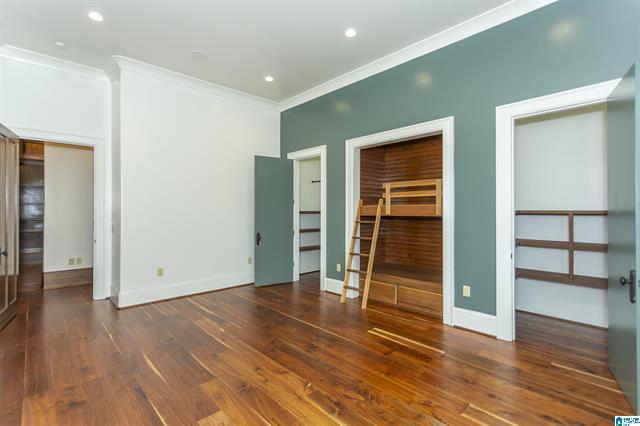 Calera, Alabama, 35040, United States, 5 Bedrooms Bedrooms, ,6 BathroomsBathrooms,Residential,For Sale,2006341