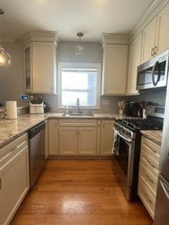 Elmhurst, Illinois, 60126, United States, 3 Bedrooms Bedrooms, ,3 BathroomsBathrooms,Residential,For Sale,1971520