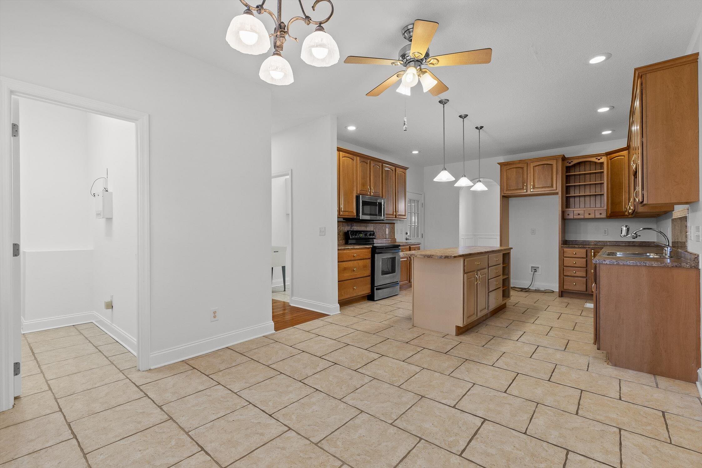 Ooltewah, Tennessee, 37363, United States, 3 Bedrooms Bedrooms, ,3 BathroomsBathrooms,Residential,For Sale,2003260