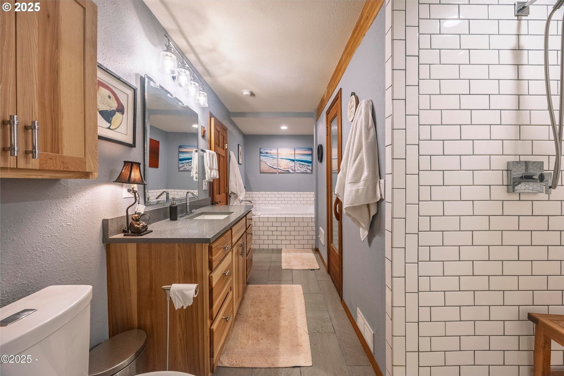 Otis, Oregon, 97368, United States, 4 Bedrooms Bedrooms, ,4 BathroomsBathrooms,Residential,For Sale,1941736