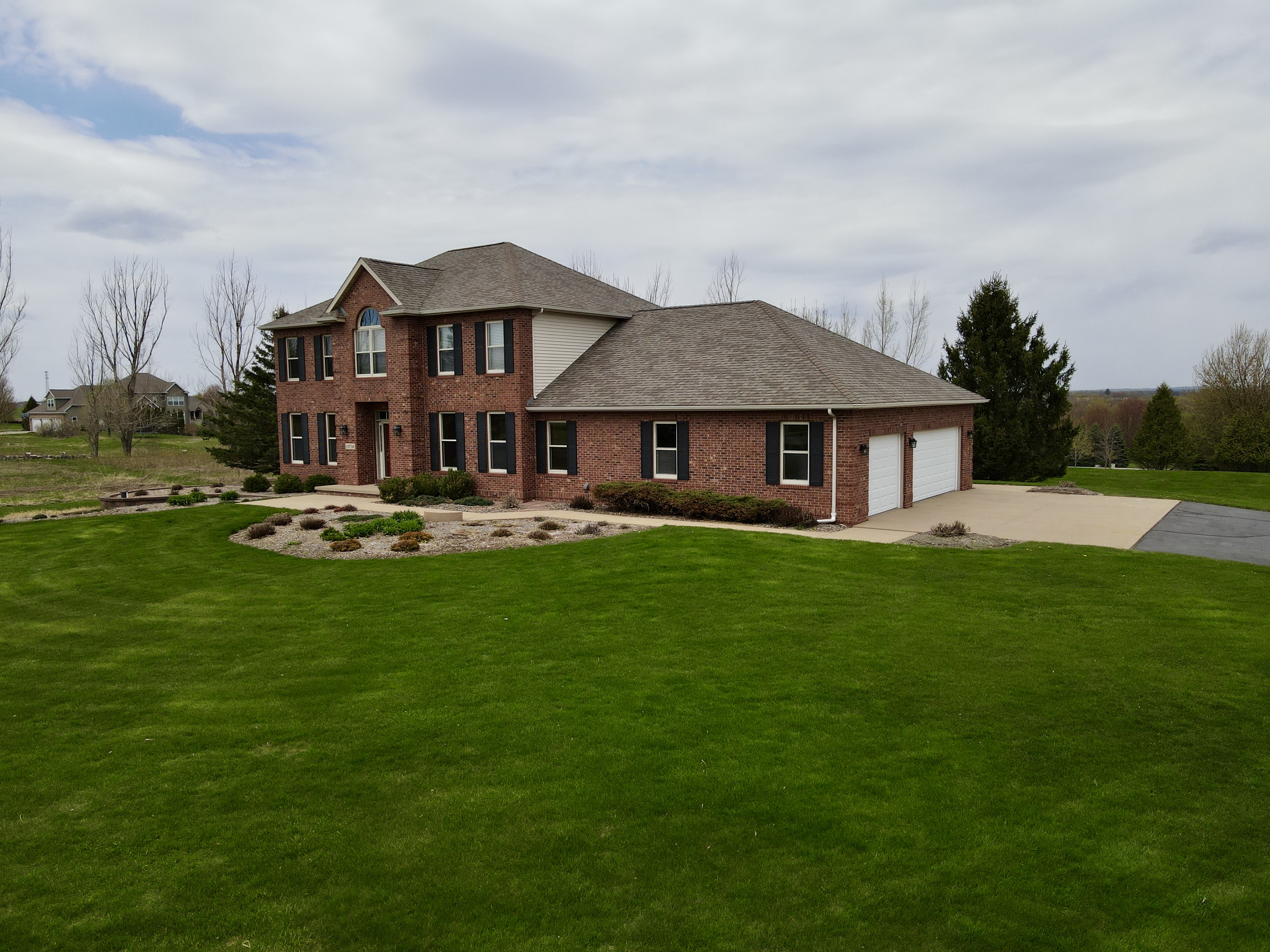 Wausau, Wisconsin, 54401, United States, 4 Bedrooms Bedrooms, ,4 BathroomsBathrooms,Residential,For Sale,2030835
