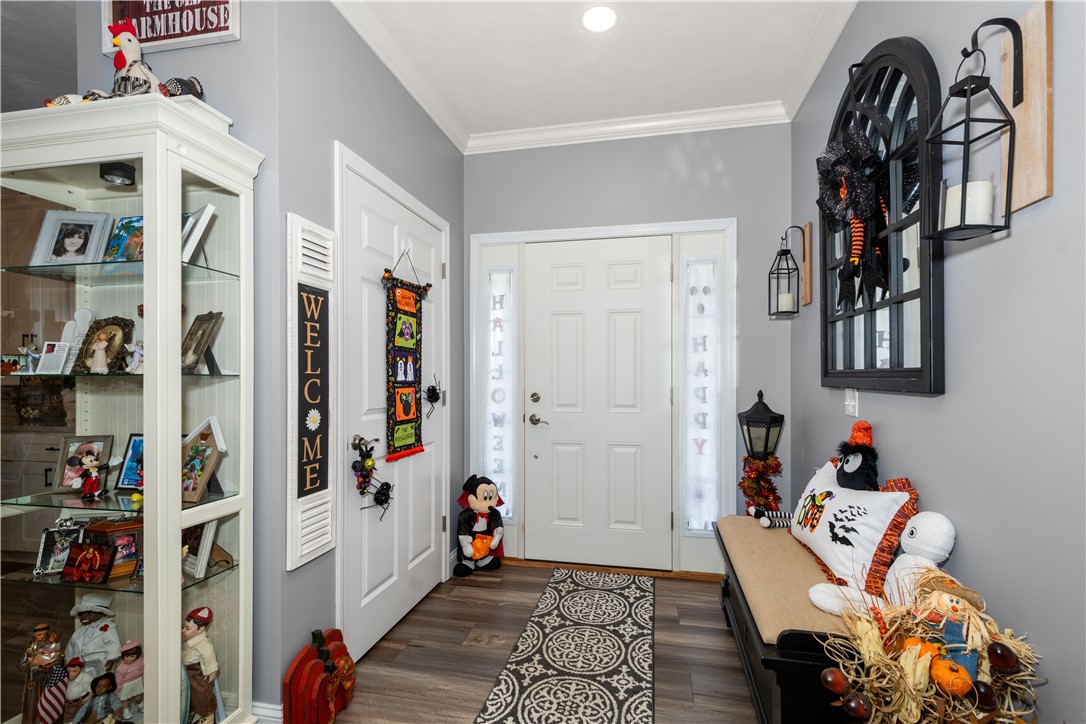 Burrillville, Rhode Island, 02858, United States, 3 Bedrooms Bedrooms, ,2 BathroomsBathrooms,Residential,For Sale,1991043