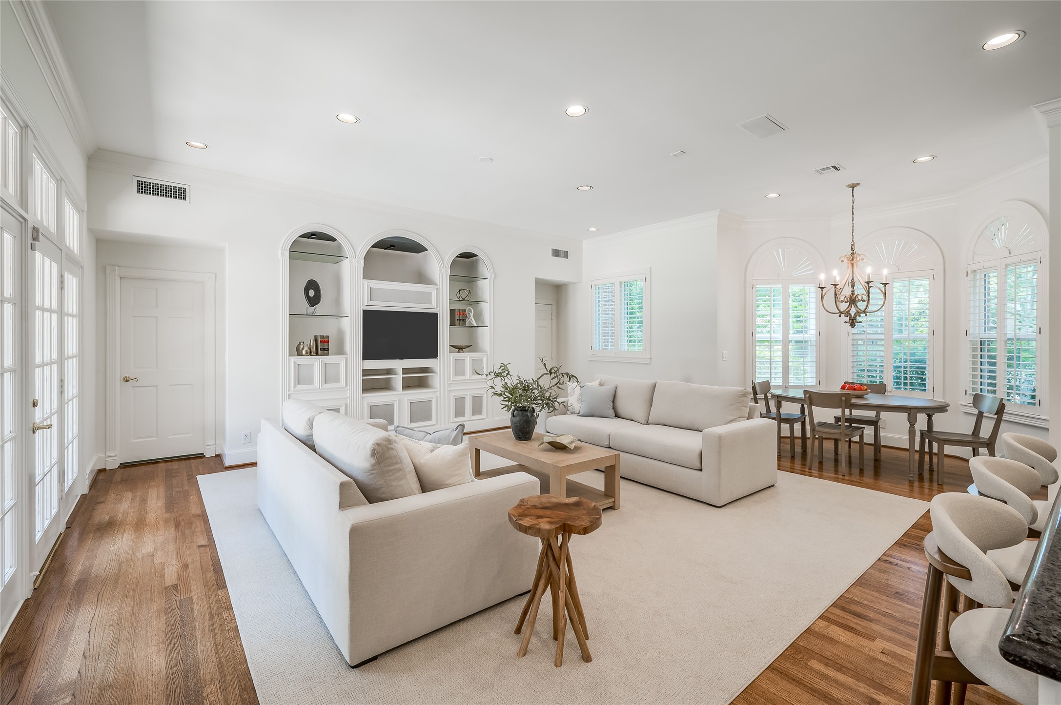  5495 Sugar Hill Drive - 物件實景