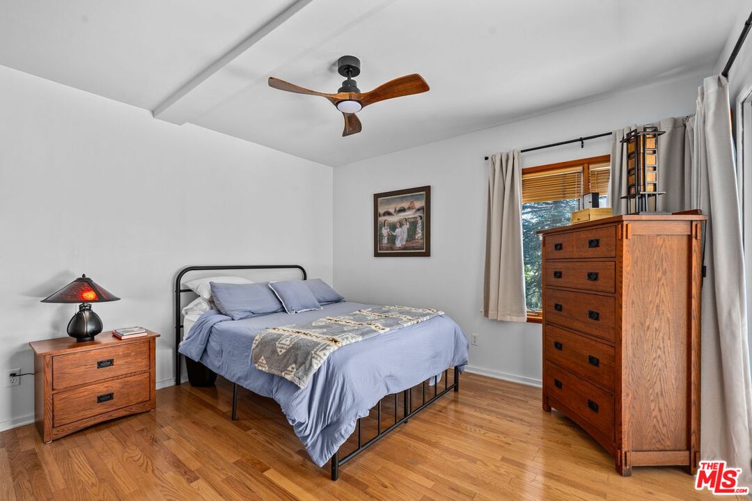 Sherman Oaks, California, 91423, United States, 3 Bedrooms Bedrooms, ,3 BathroomsBathrooms,Residential,For Sale,1986204