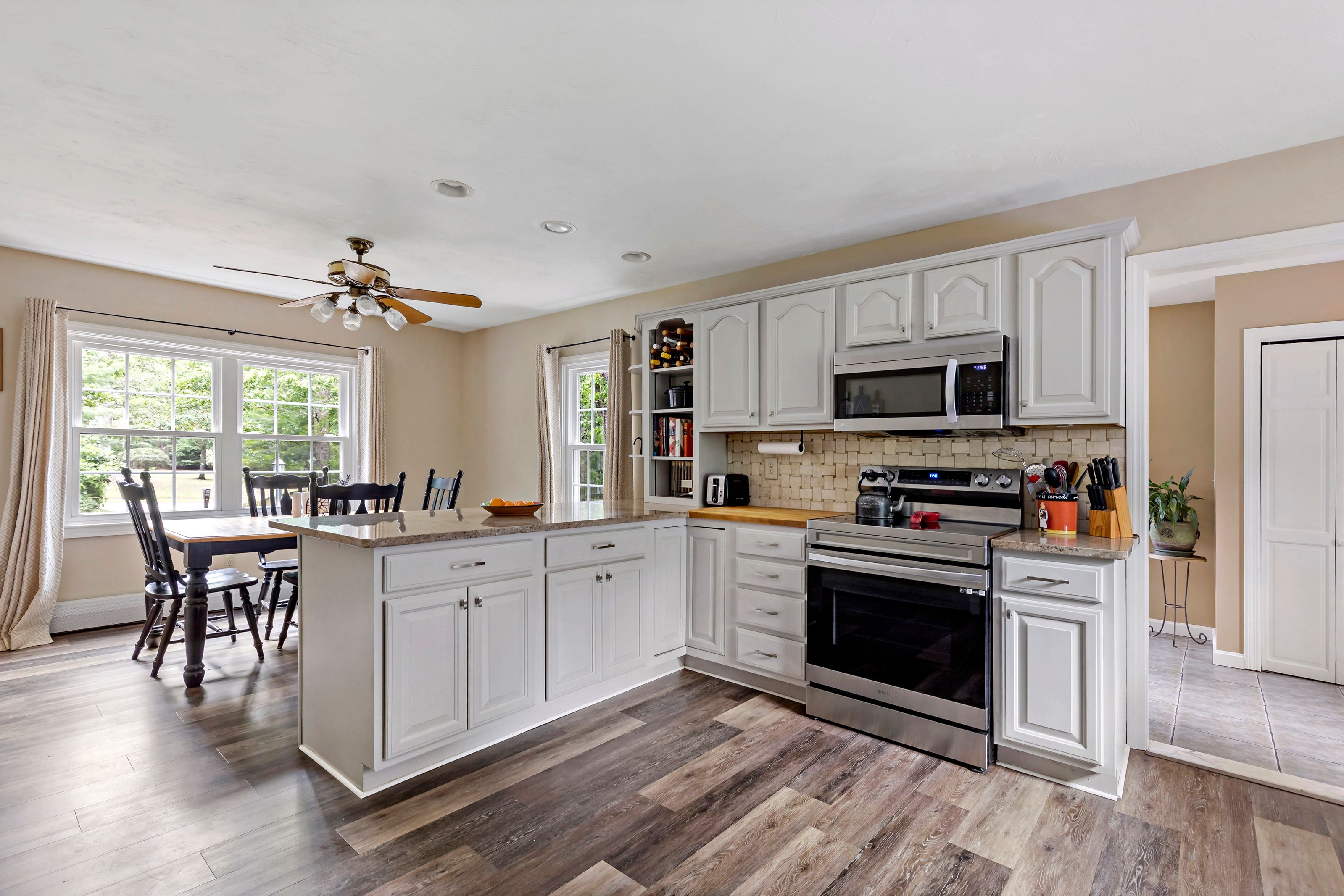  195 Bournehurst Drive, Plymouth, MA, 02360 - 物件實景