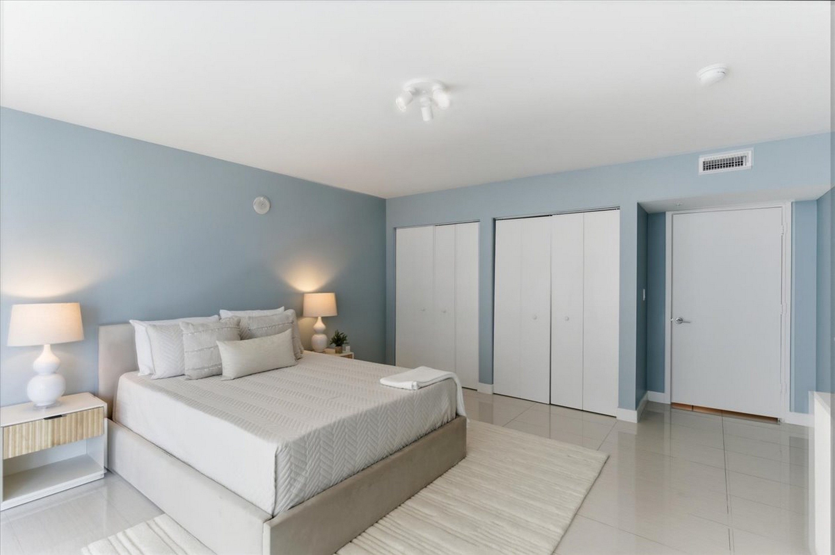  1111 SW 1st Ave, Miami, FL, 33130 - 物件實景