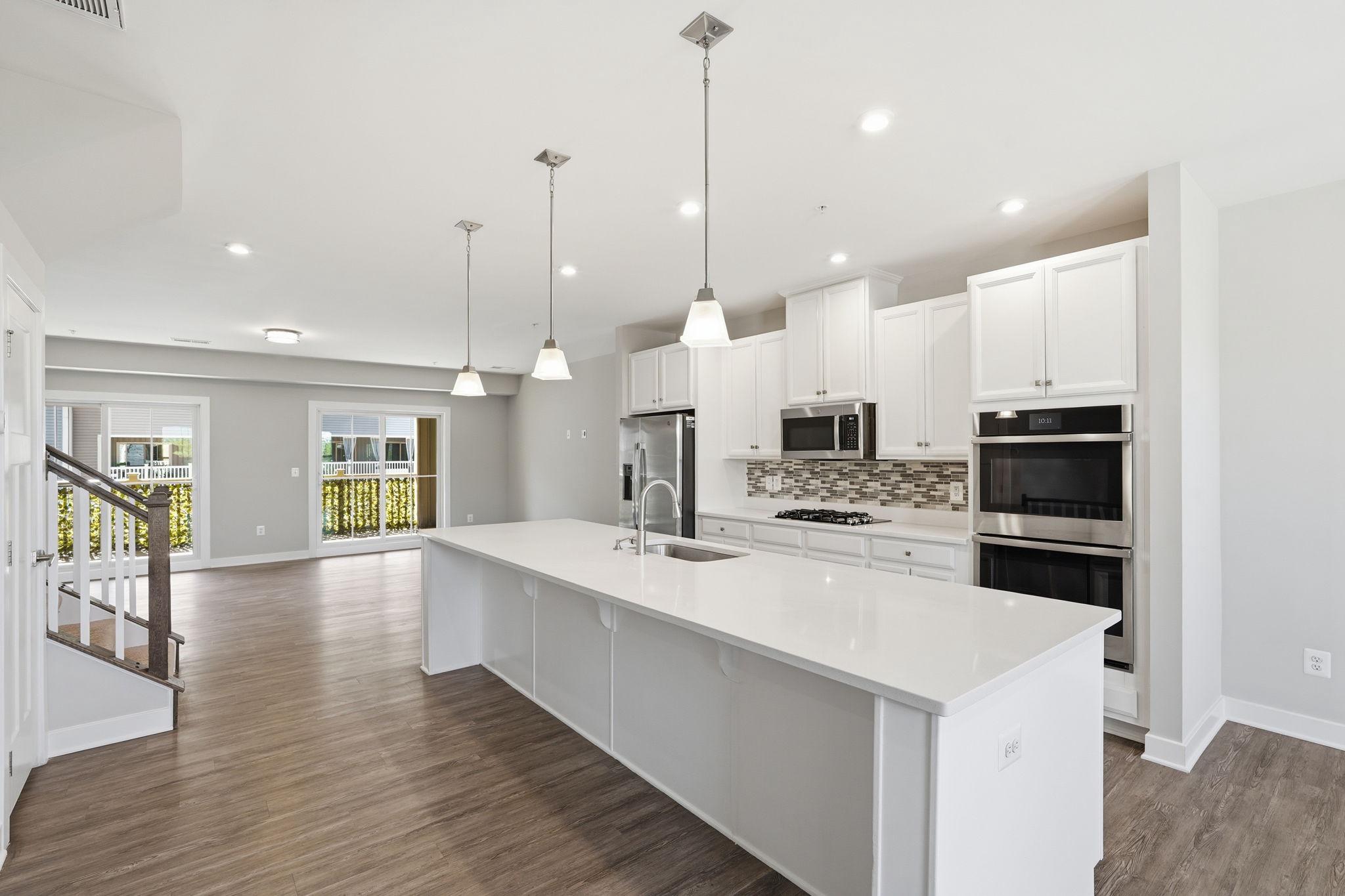  24728 Malibu Terrace, Sterling, VA, 20166 - 物件實景