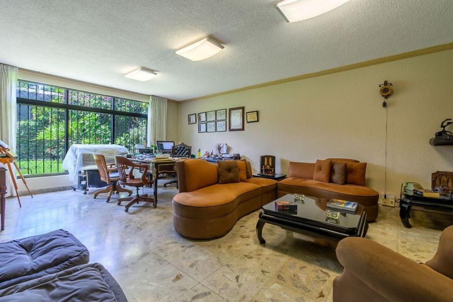 Atizapán de Zaragoza, Estado de méxico, 52950, Mexico, 4 Bedrooms Bedrooms, ,4 BathroomsBathrooms,Residential,For Sale,1917207