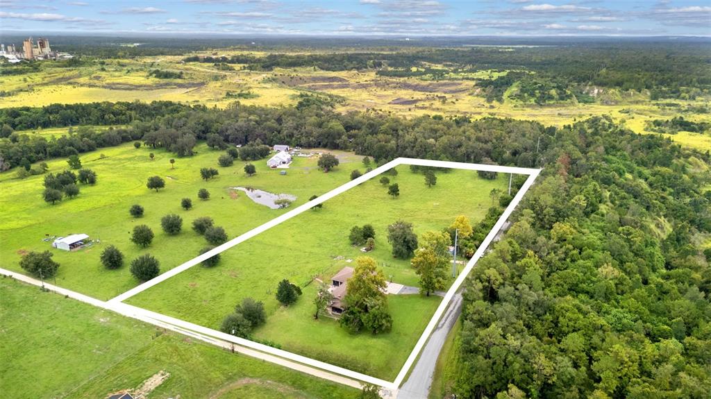 Brooksville, Florida, 34614, United States, 4 Bedrooms Bedrooms, ,4 BathroomsBathrooms,Residential,For Sale,1977794