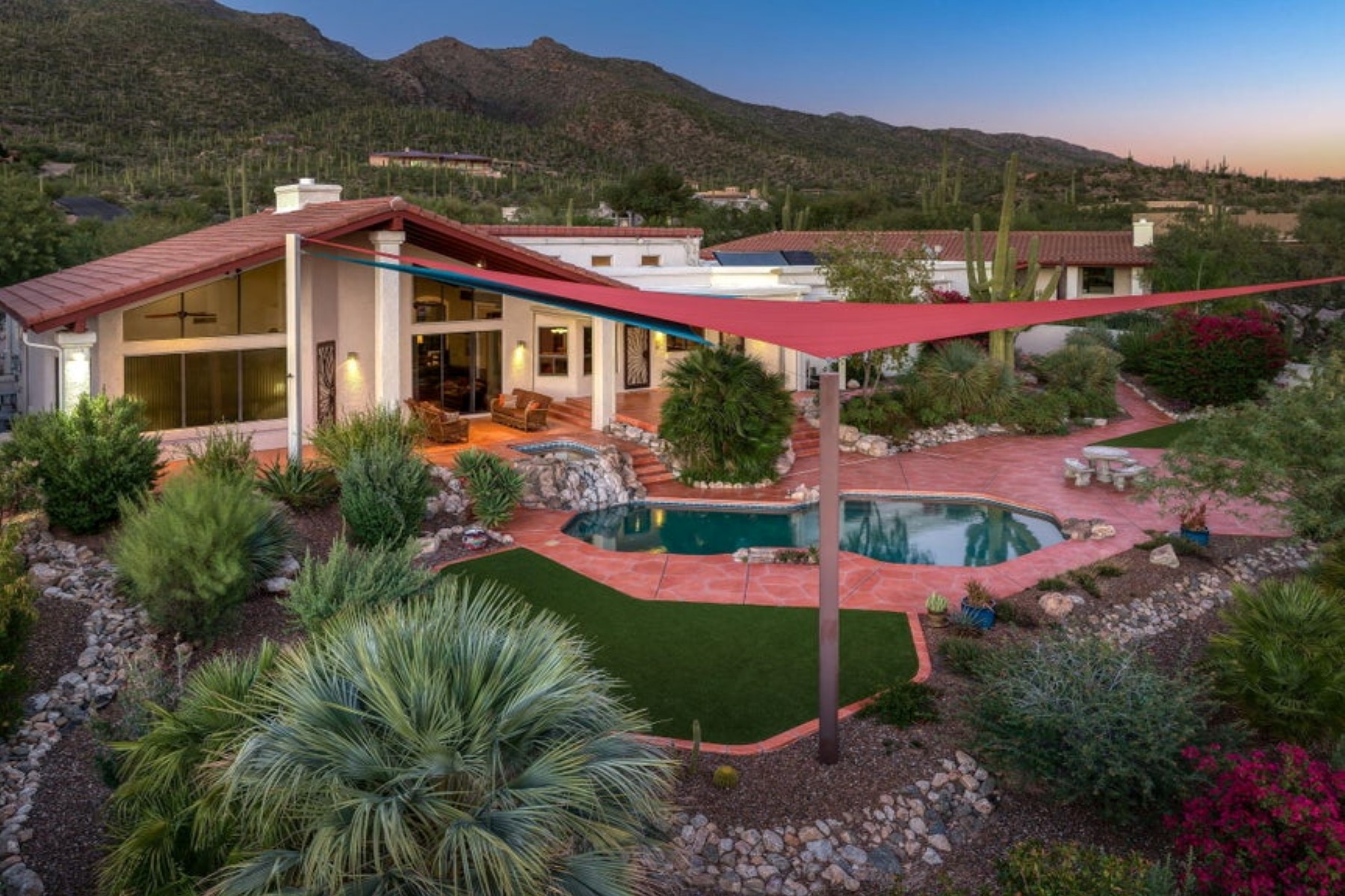  5300 N Avenida De La Colina  Tucson, AZ - 物件實景