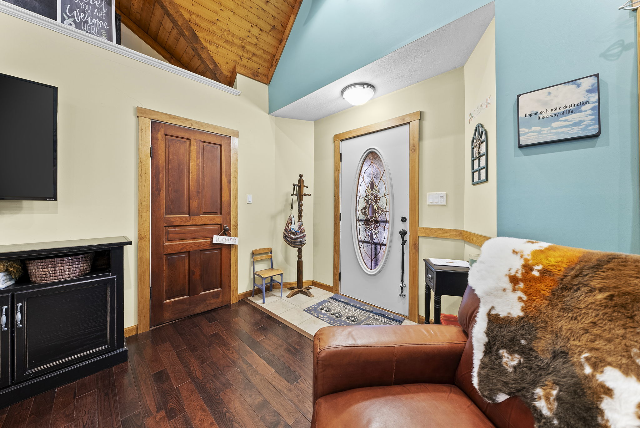 Bloomfield, Indiana, 47424, United States, 3 Bedrooms Bedrooms, ,2 BathroomsBathrooms,Residential,For Sale,1976098