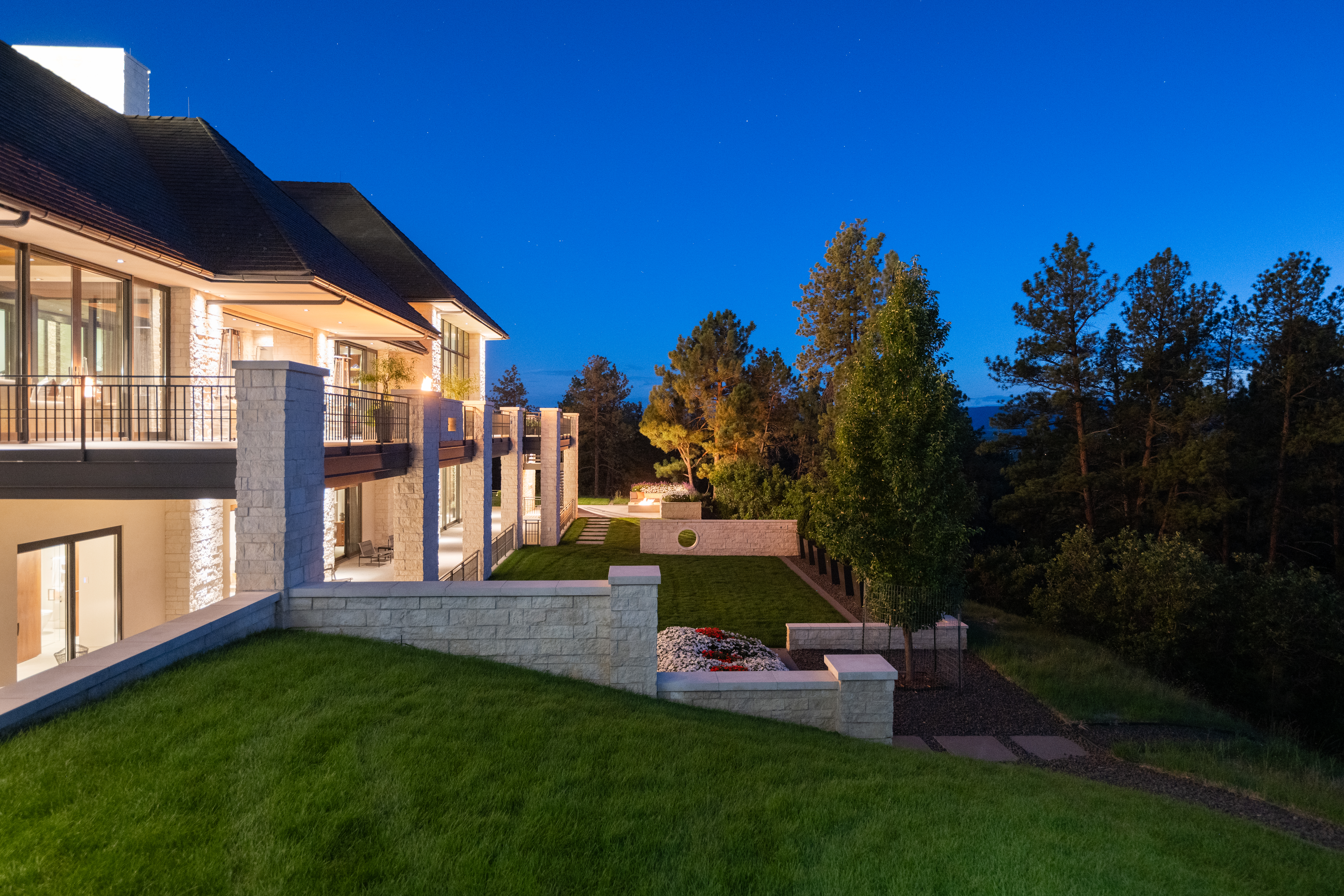  Legacy Estate Located Within The Gated Village At Castle Pines Community. - 物件實景