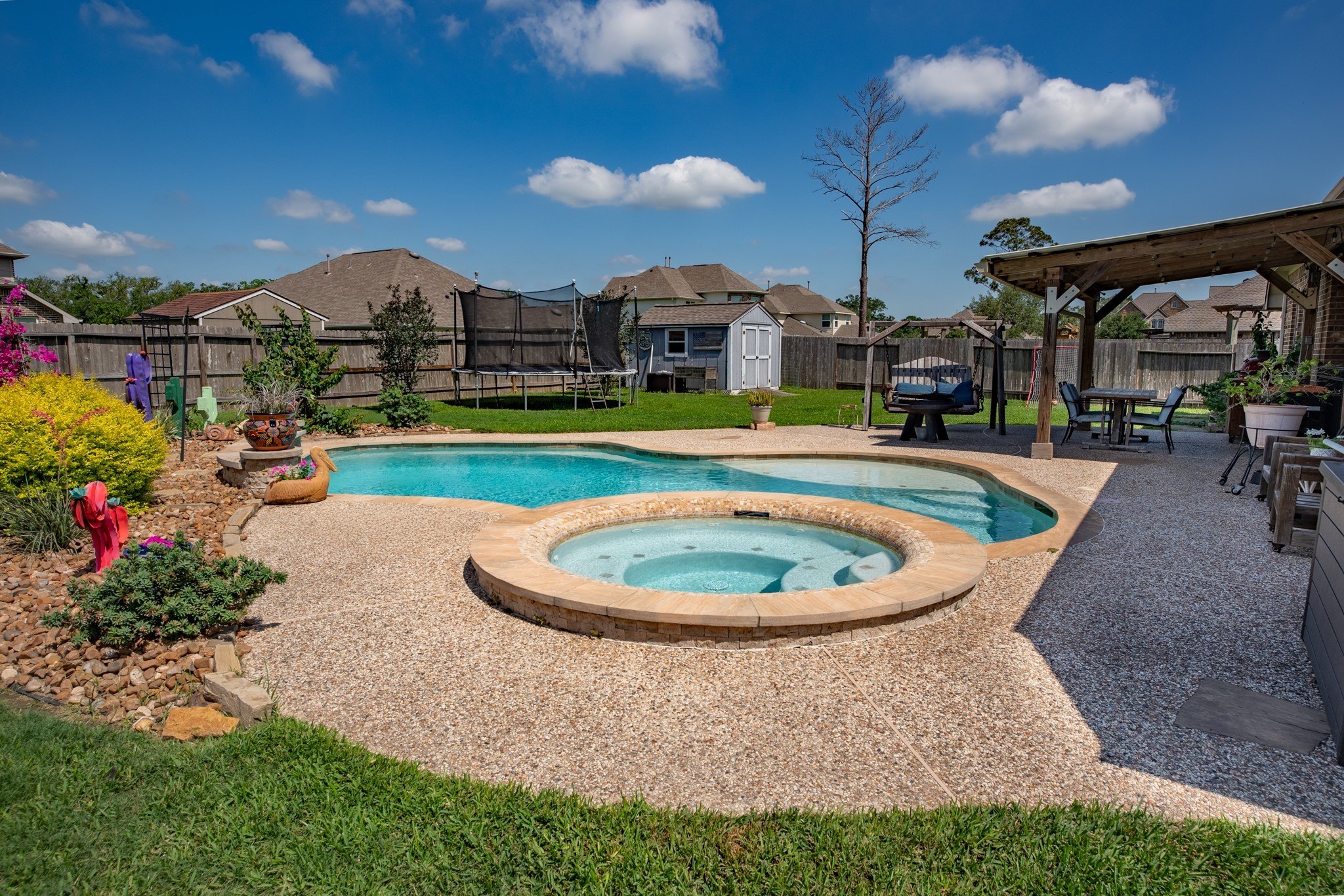 Angleton, Texas, 77515, United States, 4 Bedrooms Bedrooms, ,2 BathroomsBathrooms,Residential,For Sale,2049018
