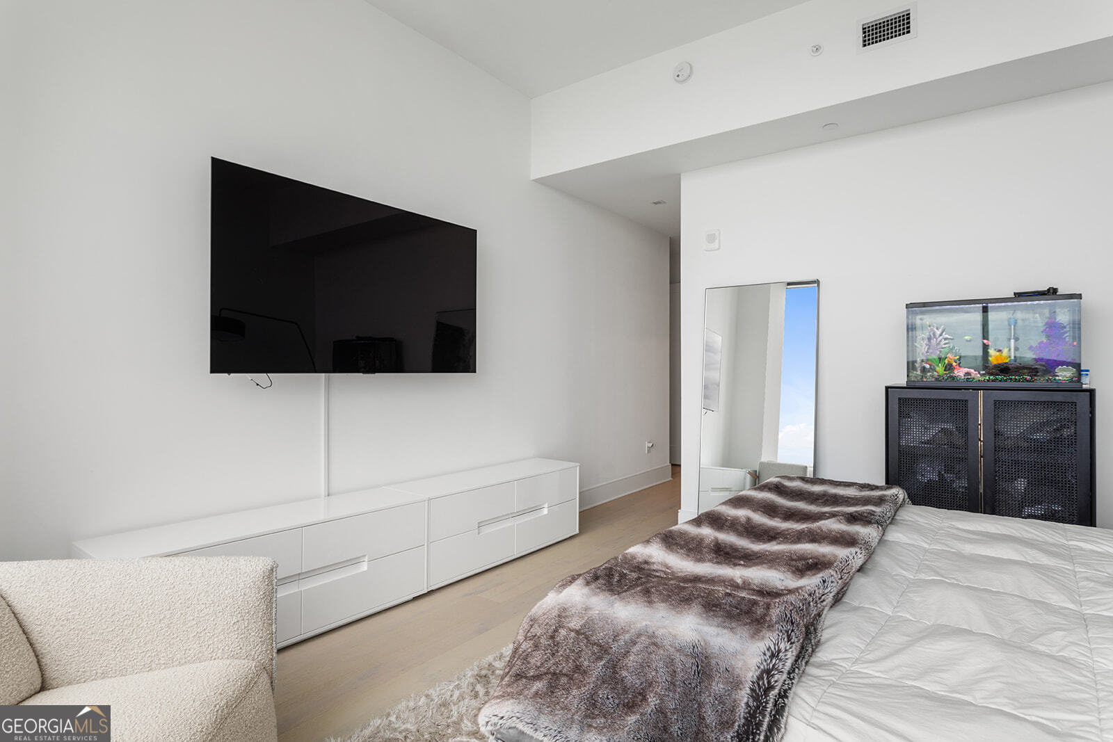 Atlanta, Georgia, 30318, United States, 2 Bedrooms Bedrooms, ,3 BathroomsBathrooms,Residential,For Sale,1989476