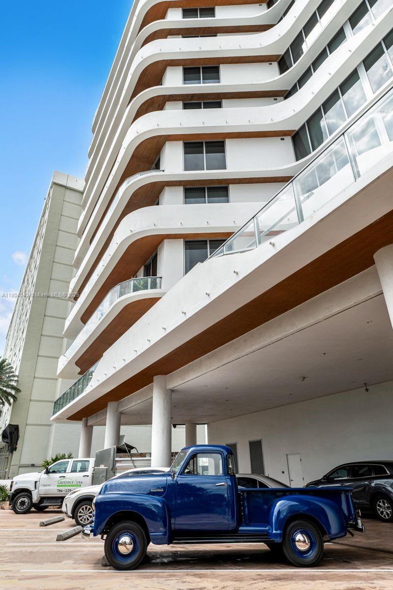 Miami Beach, Florida, 33141, United States, 2 Bedrooms Bedrooms, ,3 BathroomsBathrooms,Residential,For Sale,1828109
