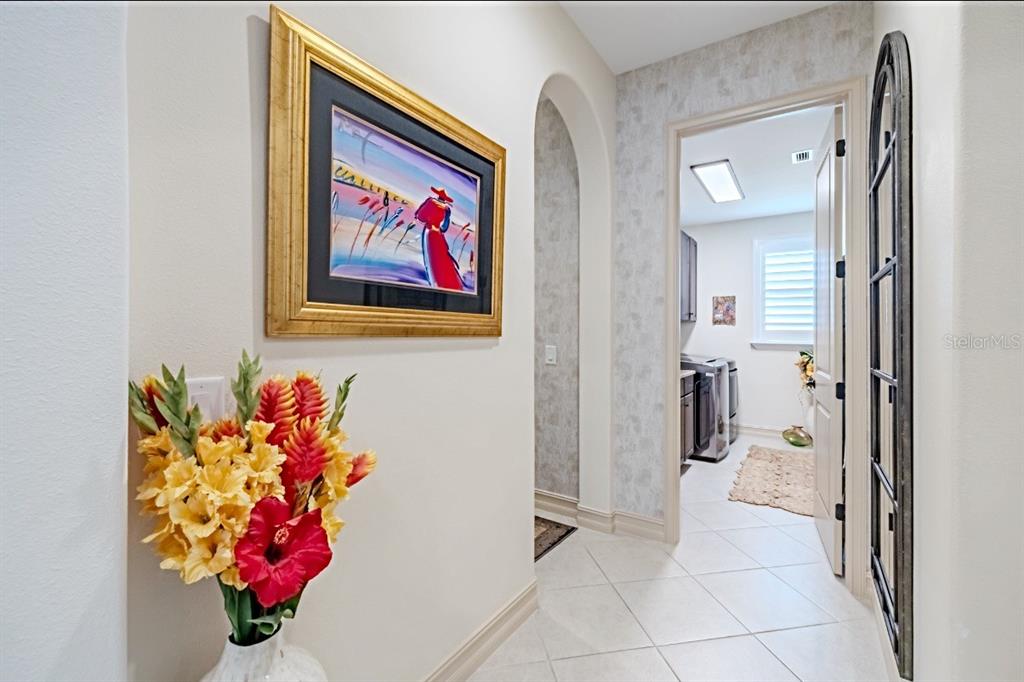 Wesley Chapel, Florida, 33543, United States, 4 Bedrooms Bedrooms, ,5 BathroomsBathrooms,Residential,For Sale,1838527