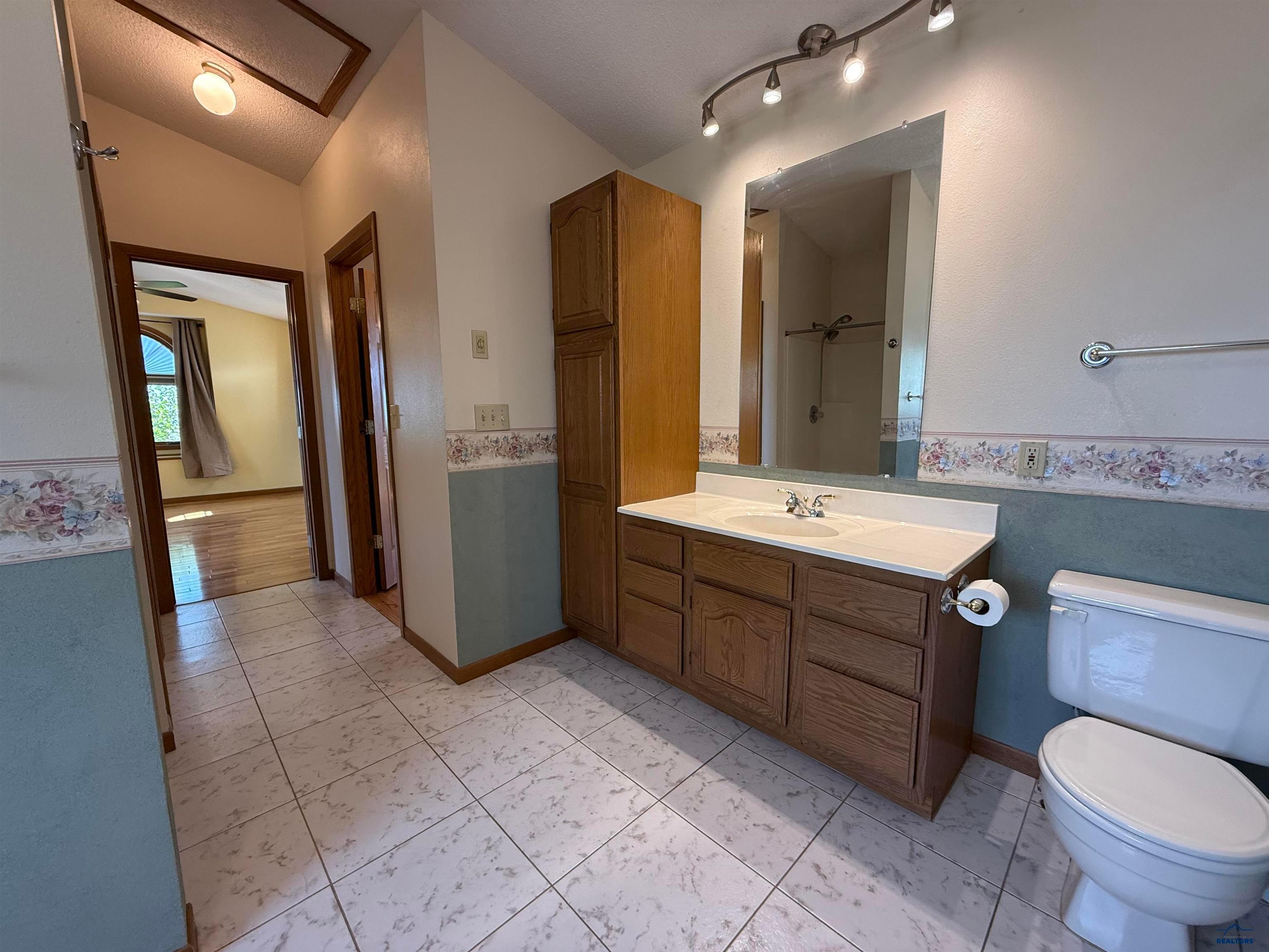 Rapid City, South Dakota, 57701-9223, United States, 4 Bedrooms Bedrooms, ,2 BathroomsBathrooms,Residential,For Sale,1991444