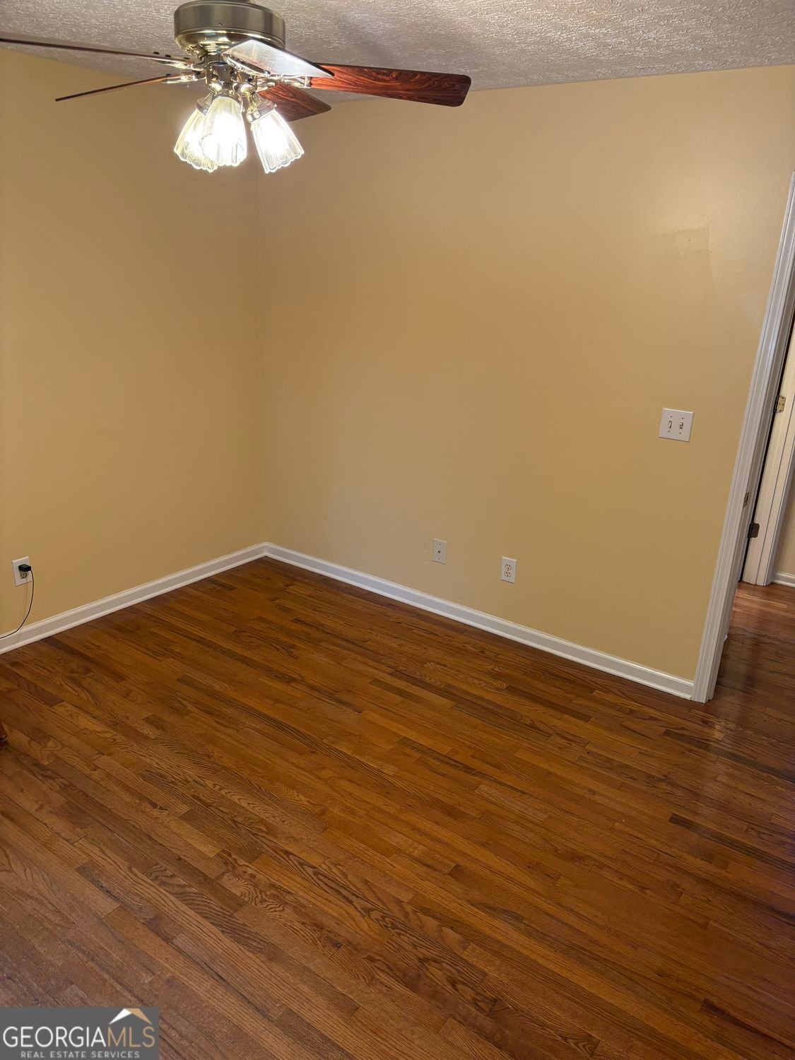 Rockmart, Georgia, 30153, United States, 4 Bedrooms Bedrooms, ,2 BathroomsBathrooms,Residential,For Sale,1969825