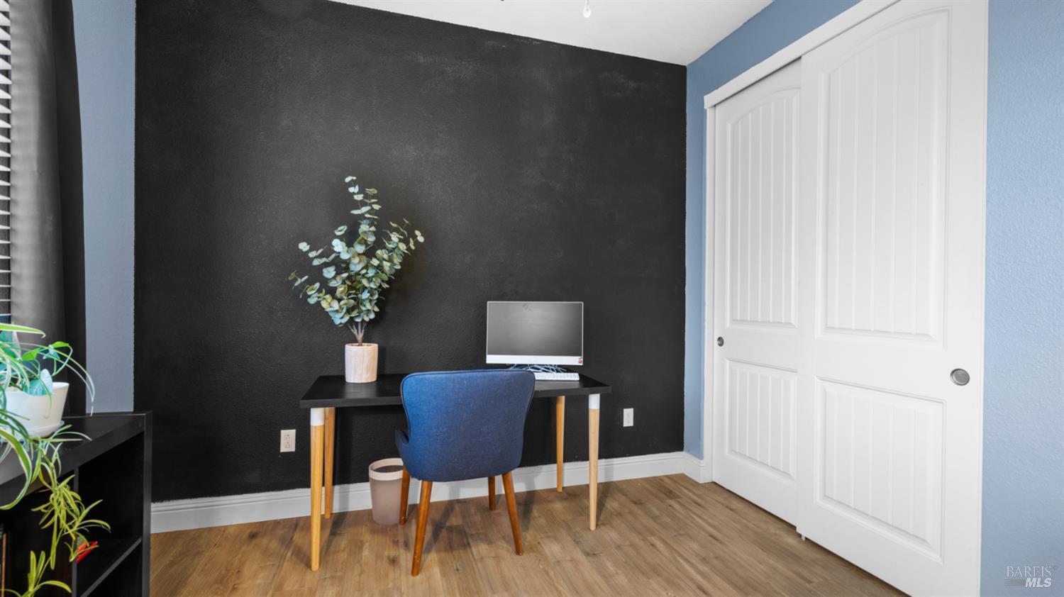 Vacaville, California, 95688, United States, 5 Bedrooms Bedrooms, ,3 BathroomsBathrooms,Residential,For Sale,2005727