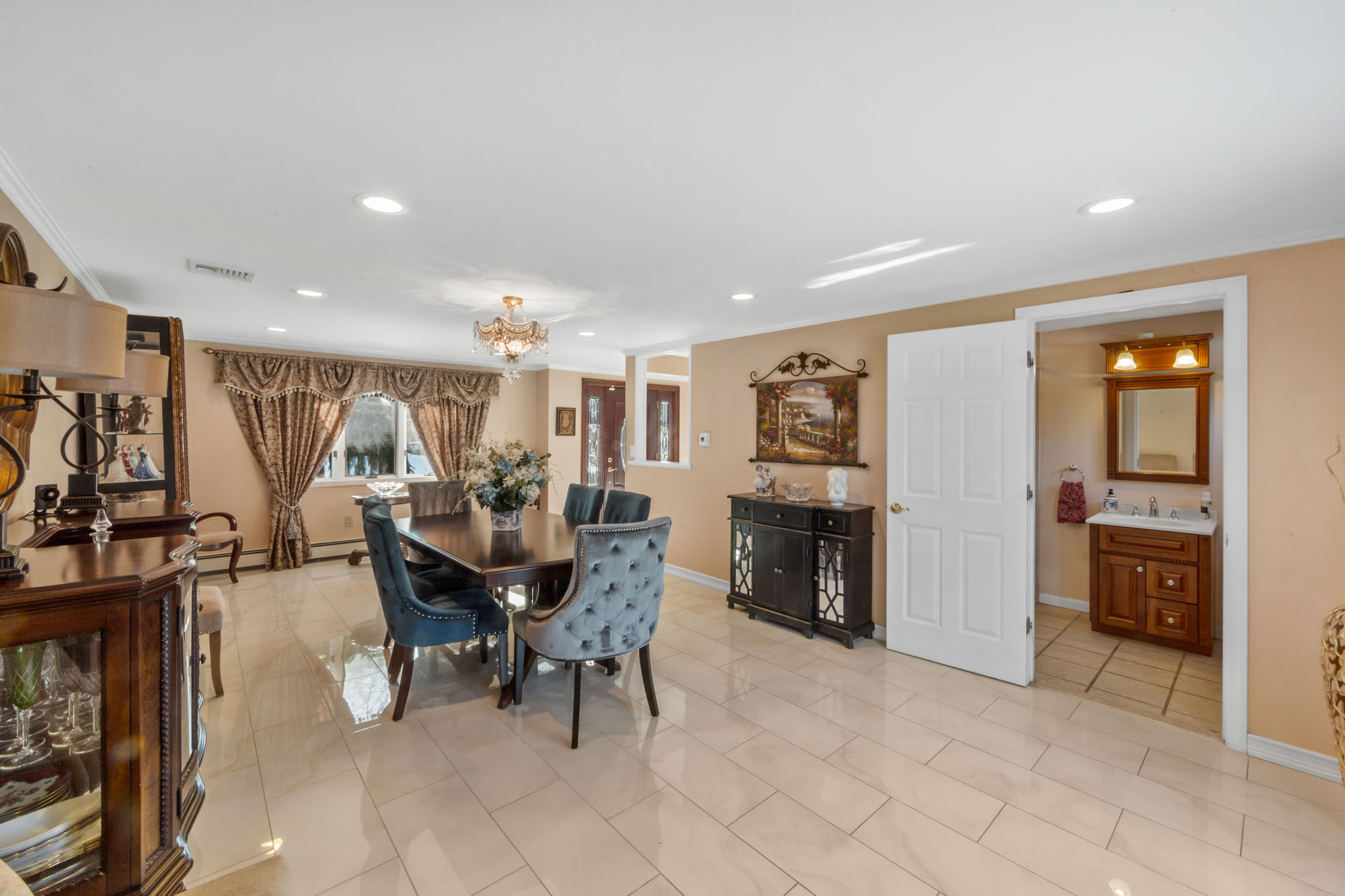  605 Gladys Court, Northvale, NJ, 07647 - 物件實景