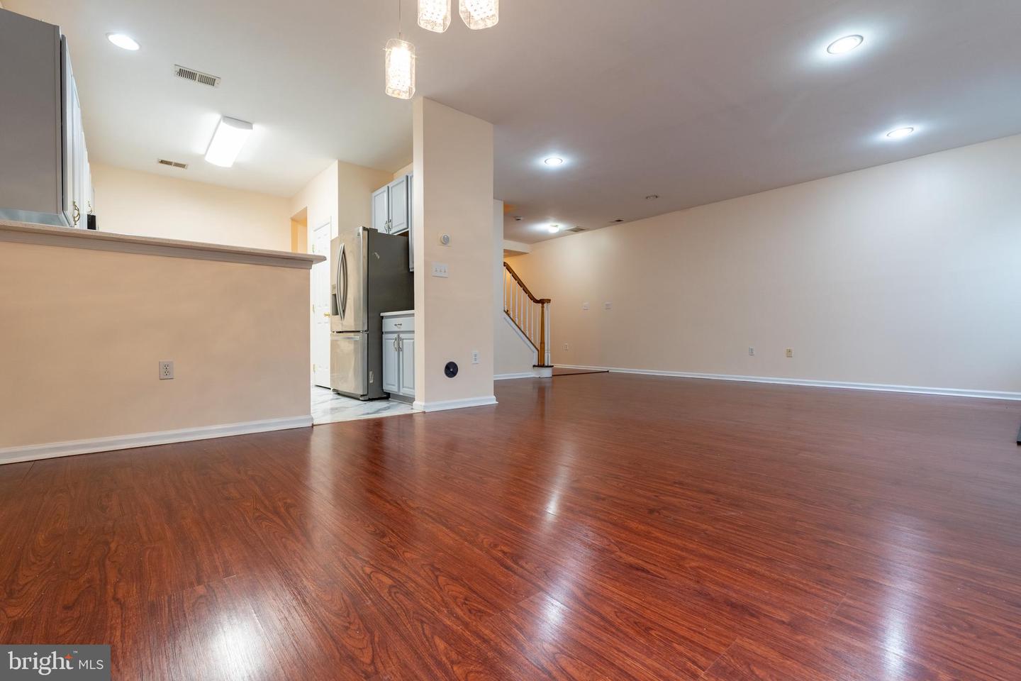 Pennington, New Jersey, 08534, United States, 3 Bedrooms Bedrooms, ,3 BathroomsBathrooms,Residential,For Sale,1939731