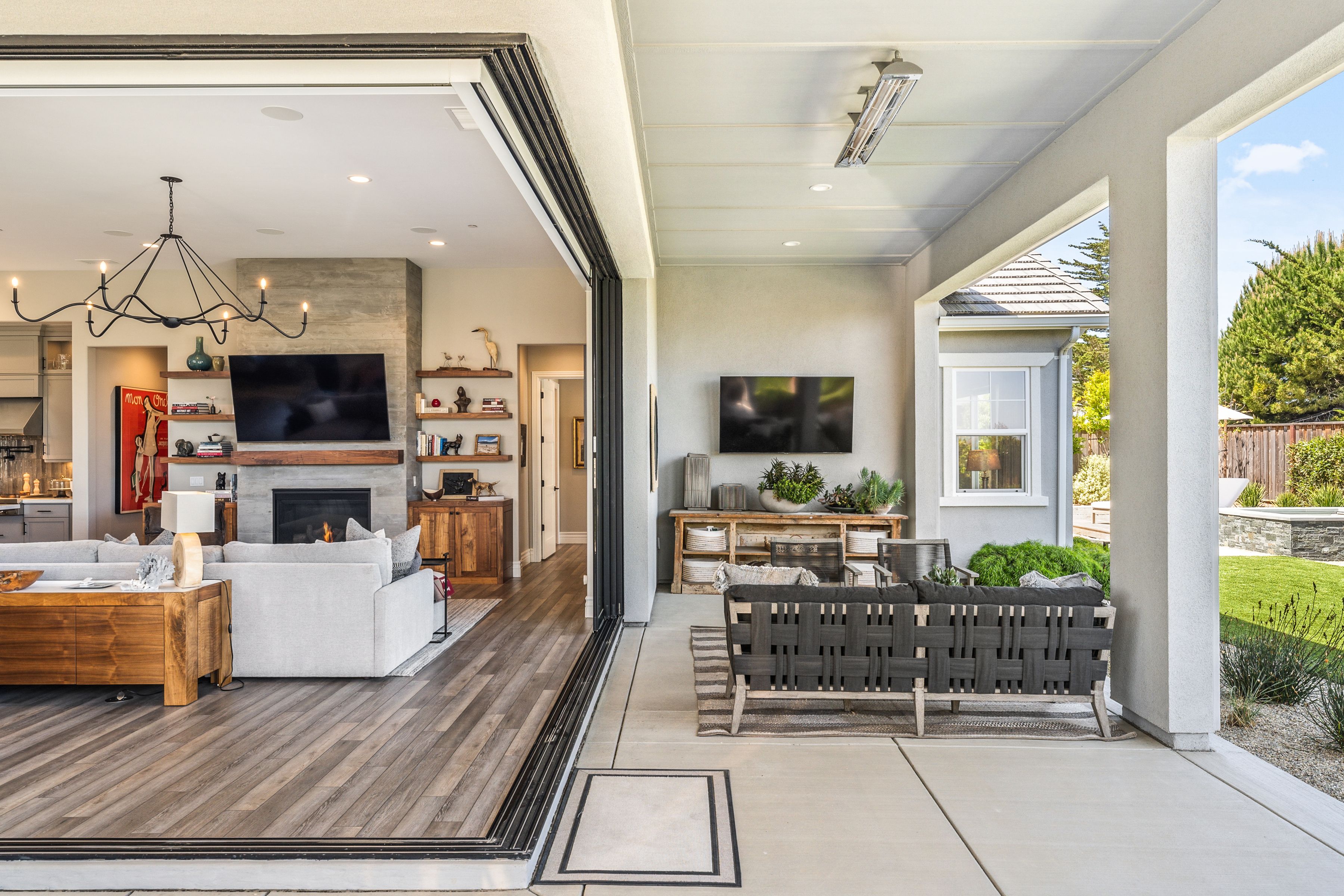  3007 Bluffs Drive - 物件實景