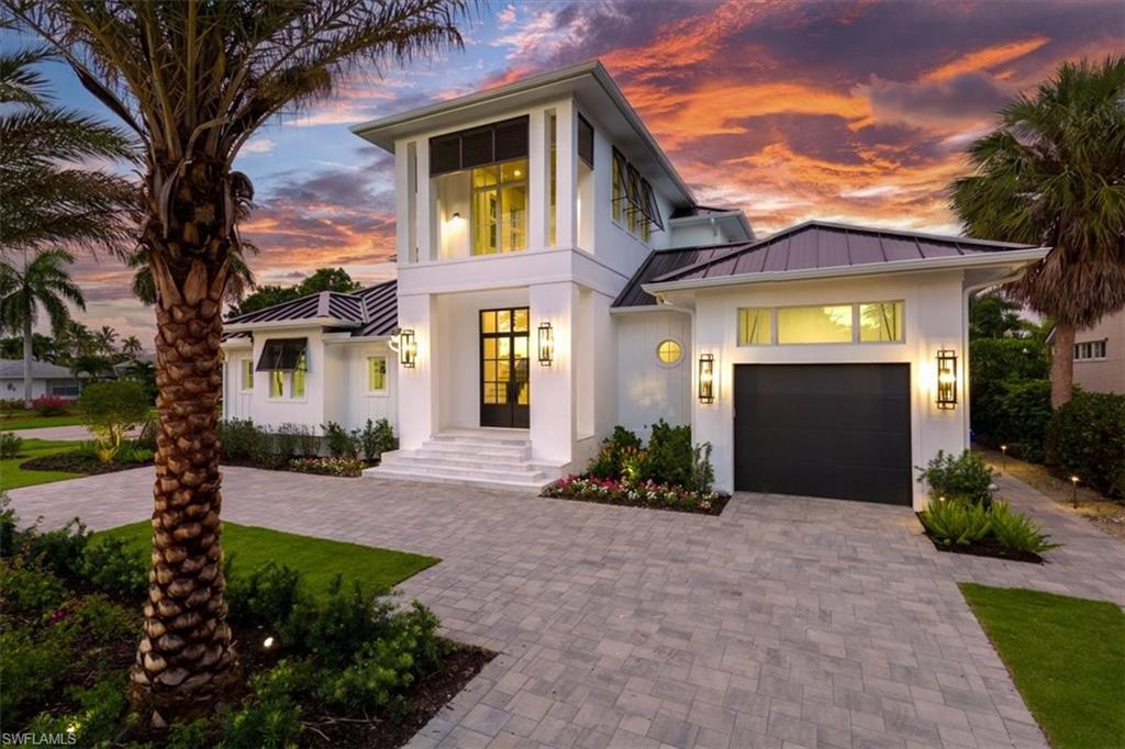Naples, Florida, 34102, United States, 4 Bedrooms Bedrooms, ,6 BathroomsBathrooms,Residential,For Sale,1908699