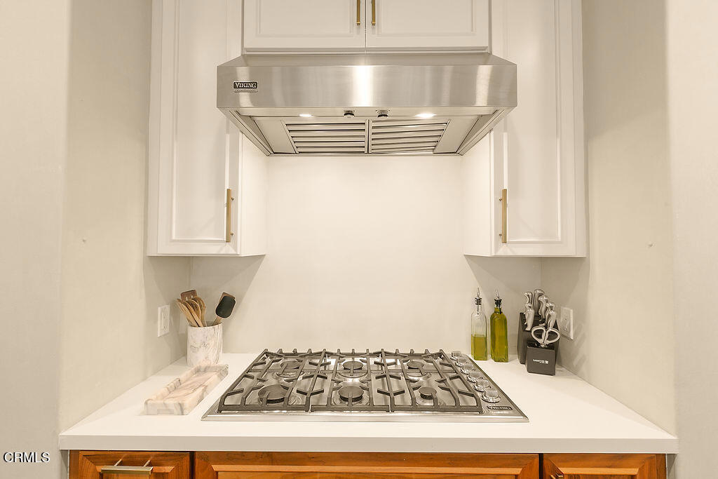 Thousand Oaks, California, 91362, United States, 4 Bedrooms Bedrooms, ,4 BathroomsBathrooms,Residential,For Sale,1997017